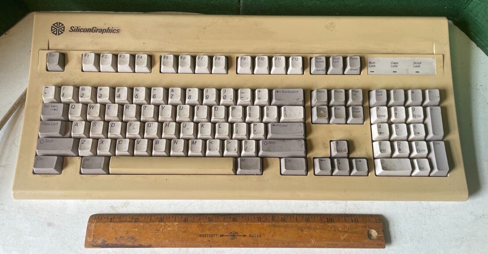 Vintage SGI Silicon Graphics U.S. AT-101 Keyboard, SiliconGraphics 9500829