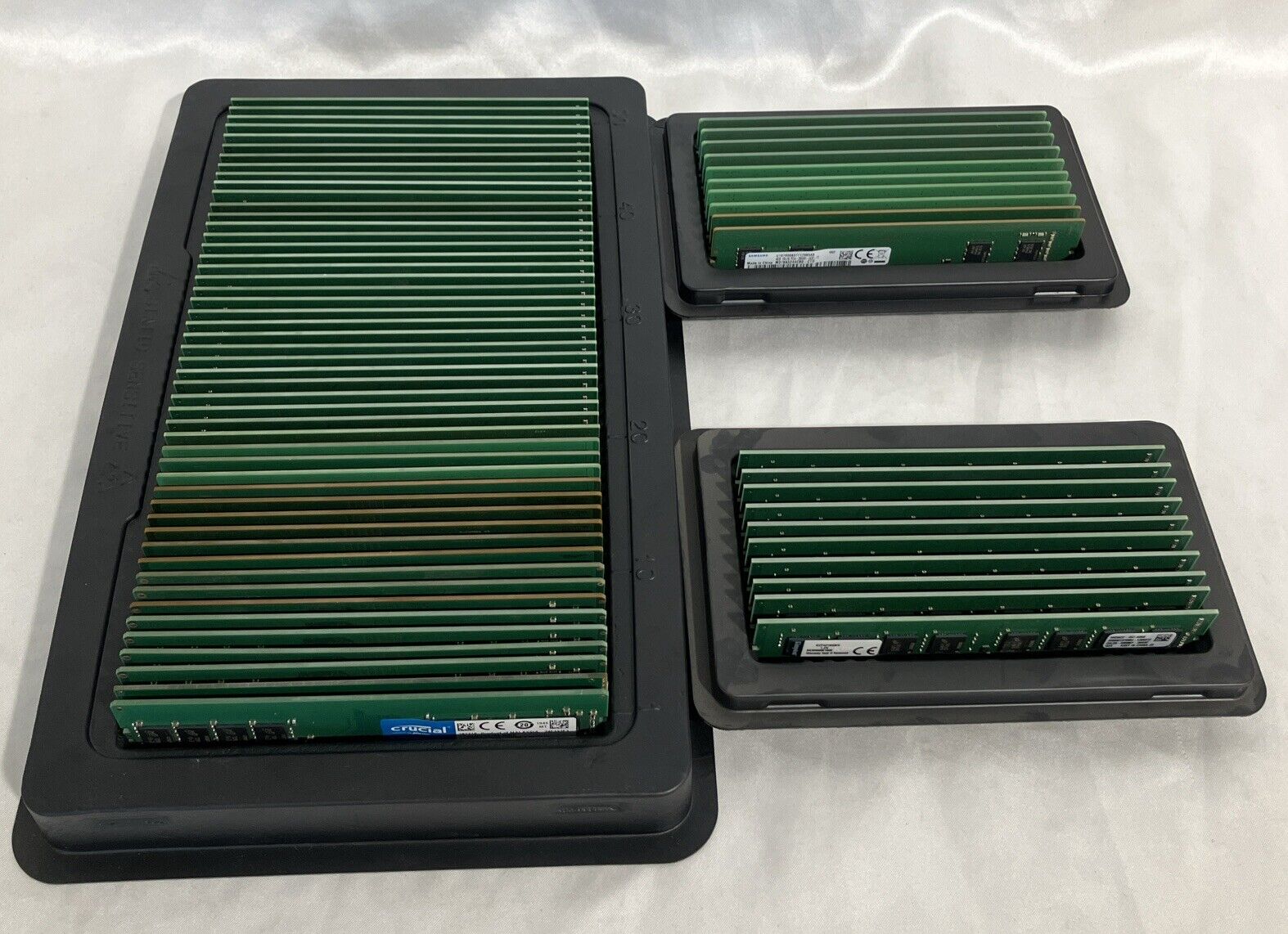 Lot: 70-4gb DDR4 PC4 Mixed Brand Mixed Speed Desktop Memory RAM Tested/Good