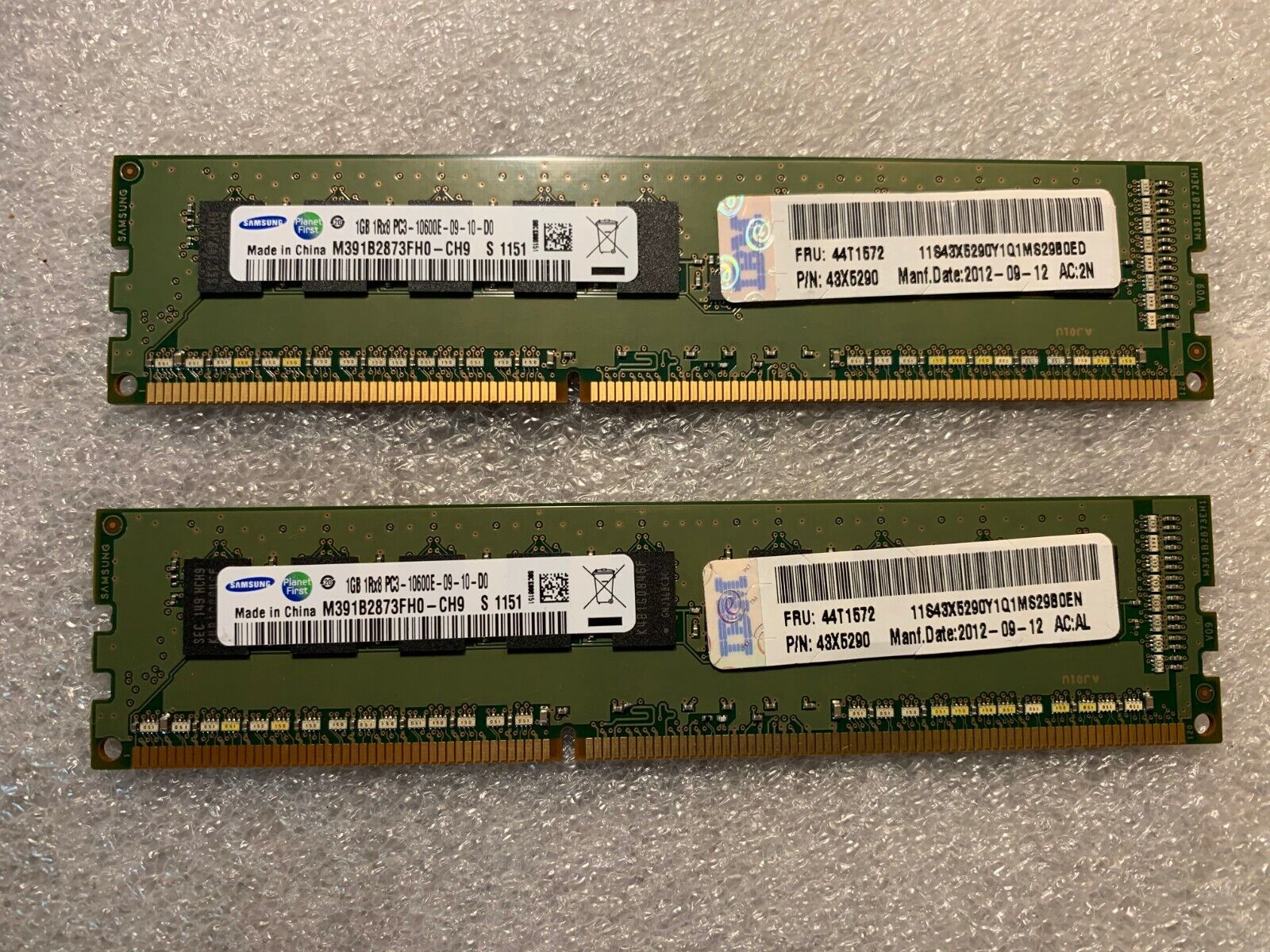  NEW IBM SAMSUNG 2GB-DDR3-1333MHz-PC3-10600E (Kit of 2x1GB)  44T1572  43X5290