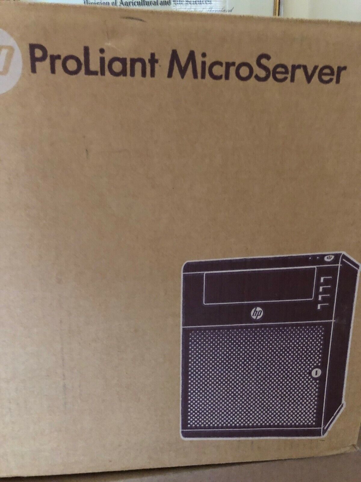 HP 704941-001 Microserver G7 N54L  250GB NHP US SVR