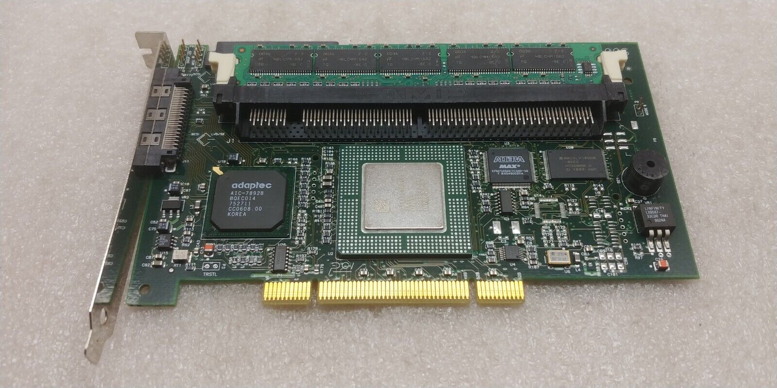 SCSI RAID Controller Adapter Card PCI 32-bit - Adaptec 2100S 