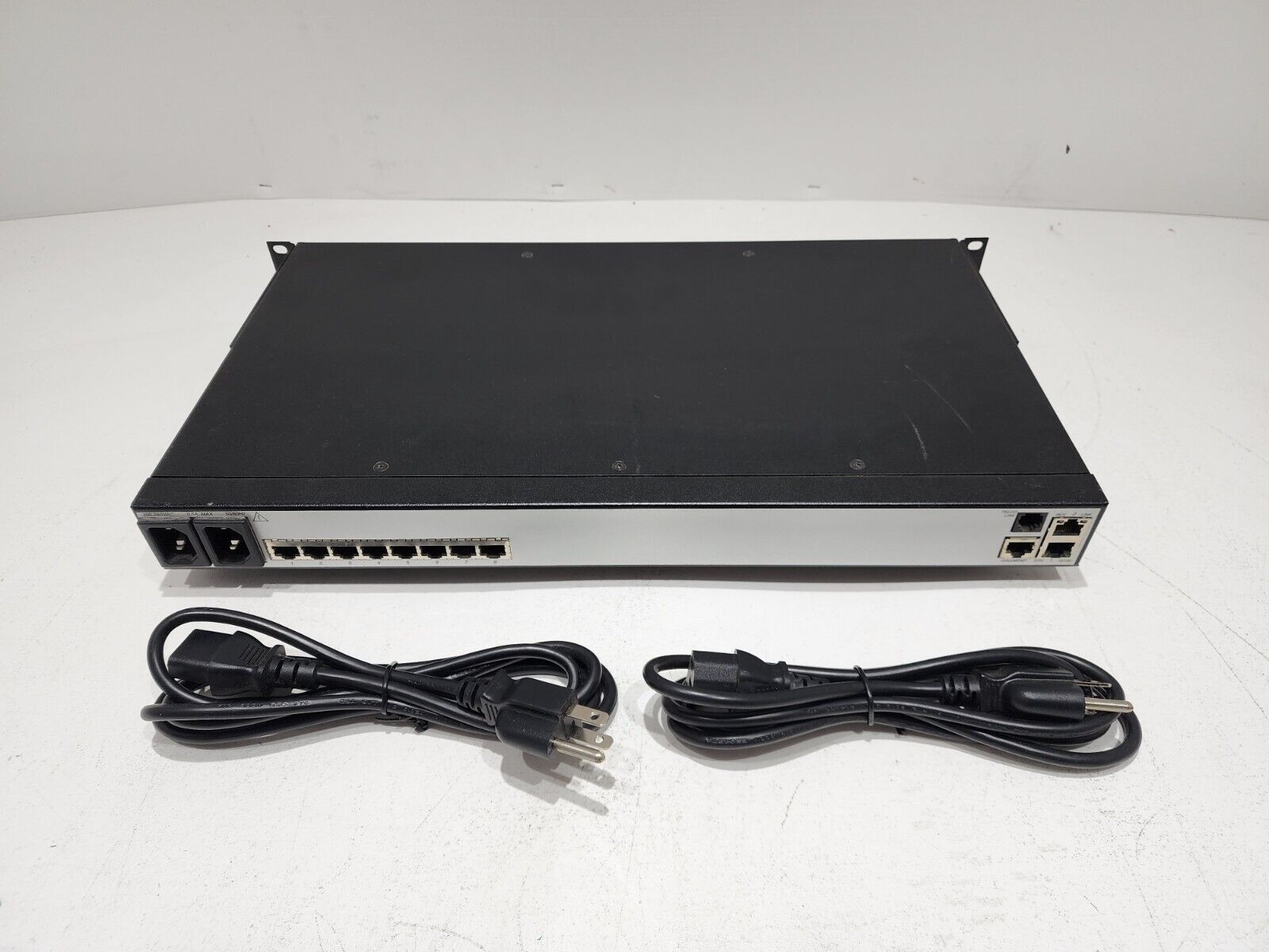 MRV 4000T Series LX-4008T-102AC 8-Port Console Server 
