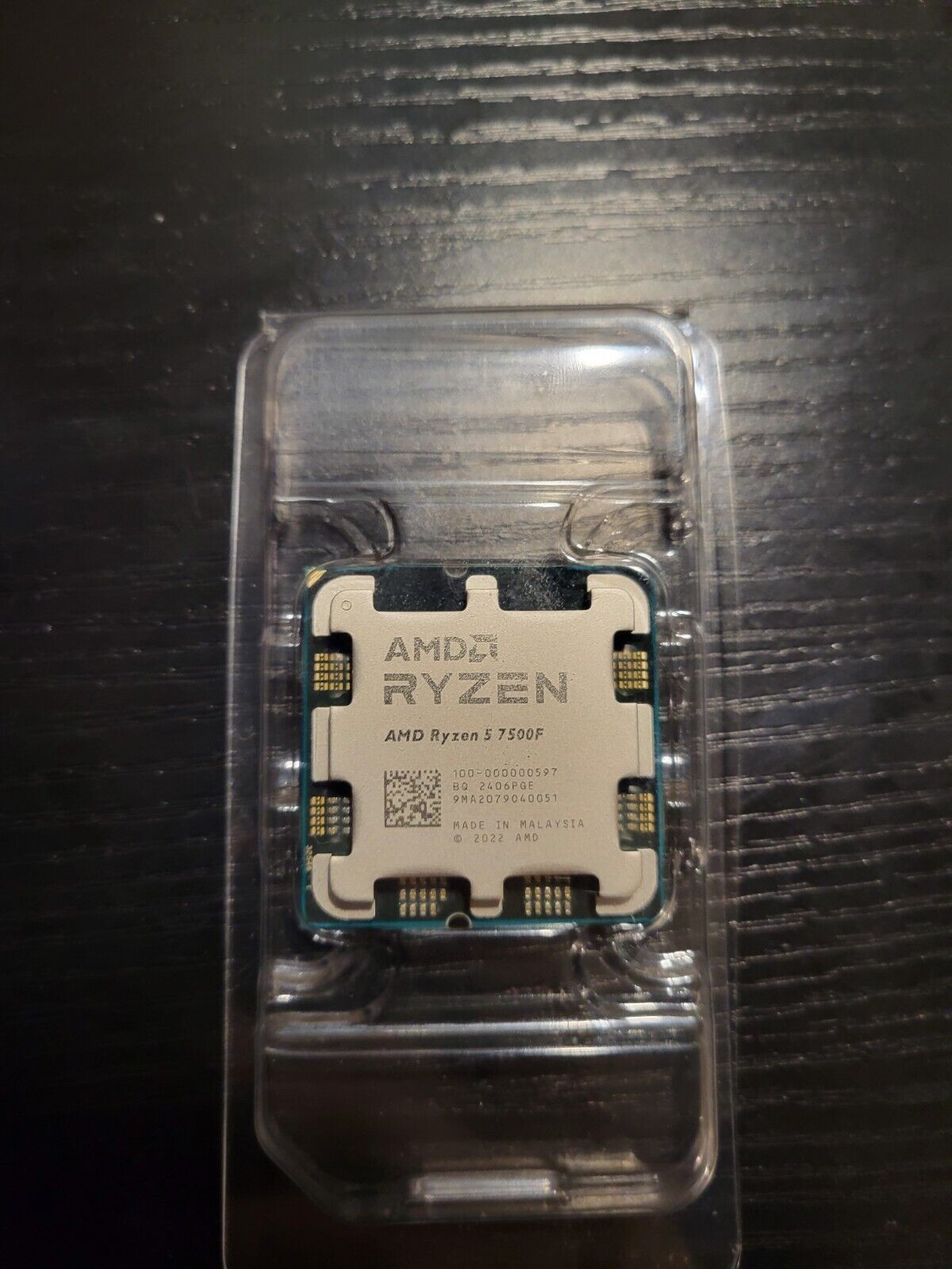 AMD Ryzen 5 7500F Processor (5 GHz, 6 Cores, Socket AM5) 