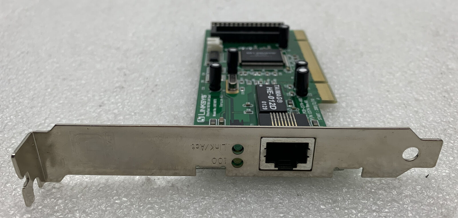 Linksys EtherFast 10/100 LAN Card Model: LNE100TX V 4.1 Lot No. 190023