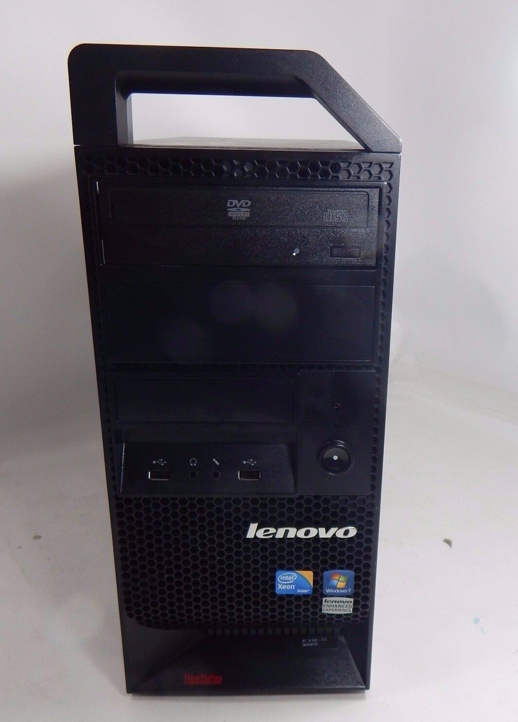 Lenovo ThinkStation E20, Xeon X3450 2.67GHz, 4GB RAM, 250GB HD