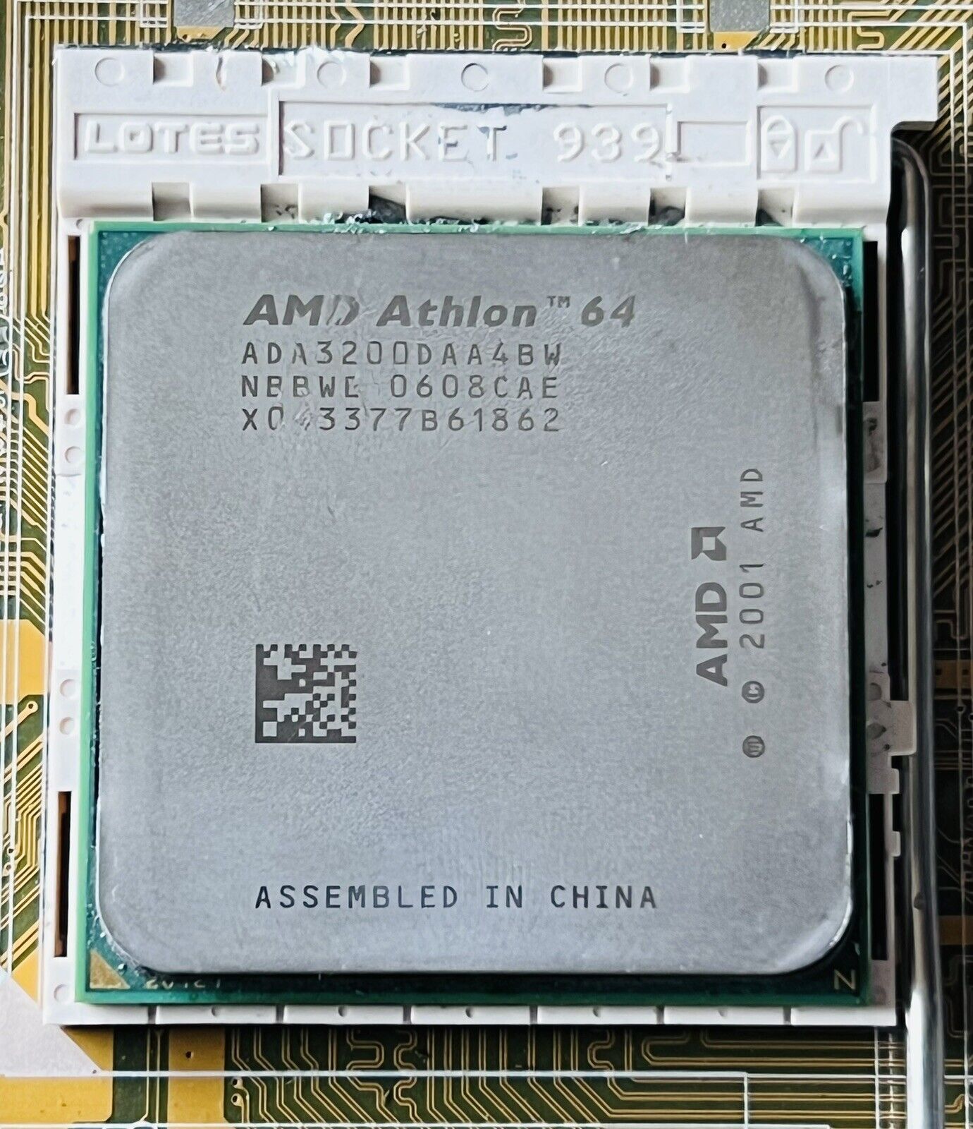 AMD CPU Processor Athlon 64 ADA3200DAA4BW 3200+MHz 512KB Socket 939