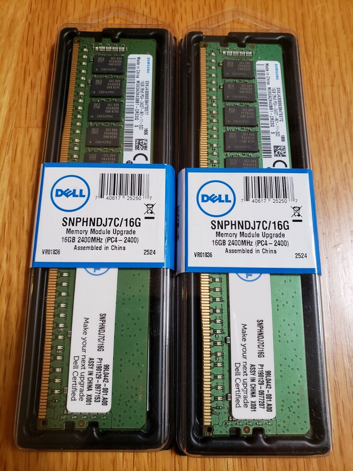Brand New Dell/Samsung 32 GB (2x16GB) PC4-2400T Memory Ram, Model #:SNPHNDJ7C/16