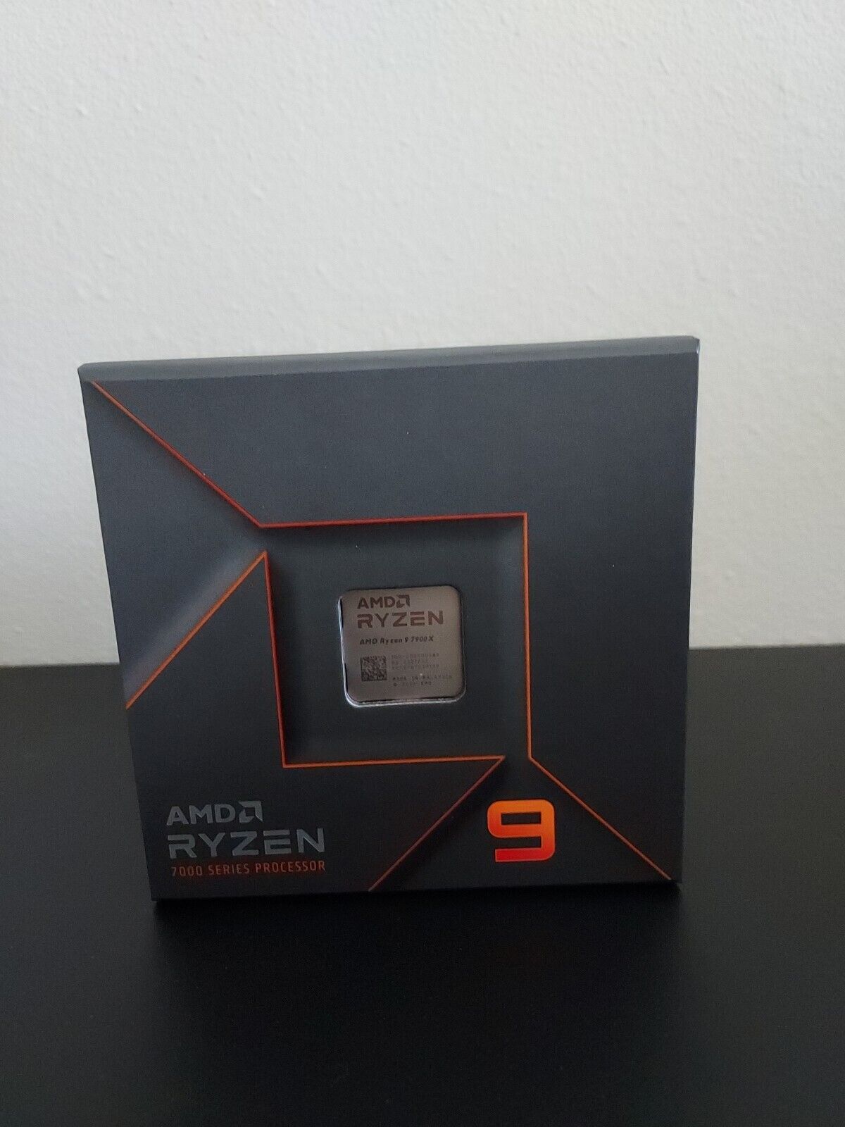 AMD Ryzen 9 7900x Processor (5.6 GHz, 12 Cores, LGA 1718/Socket AM5) Box -...