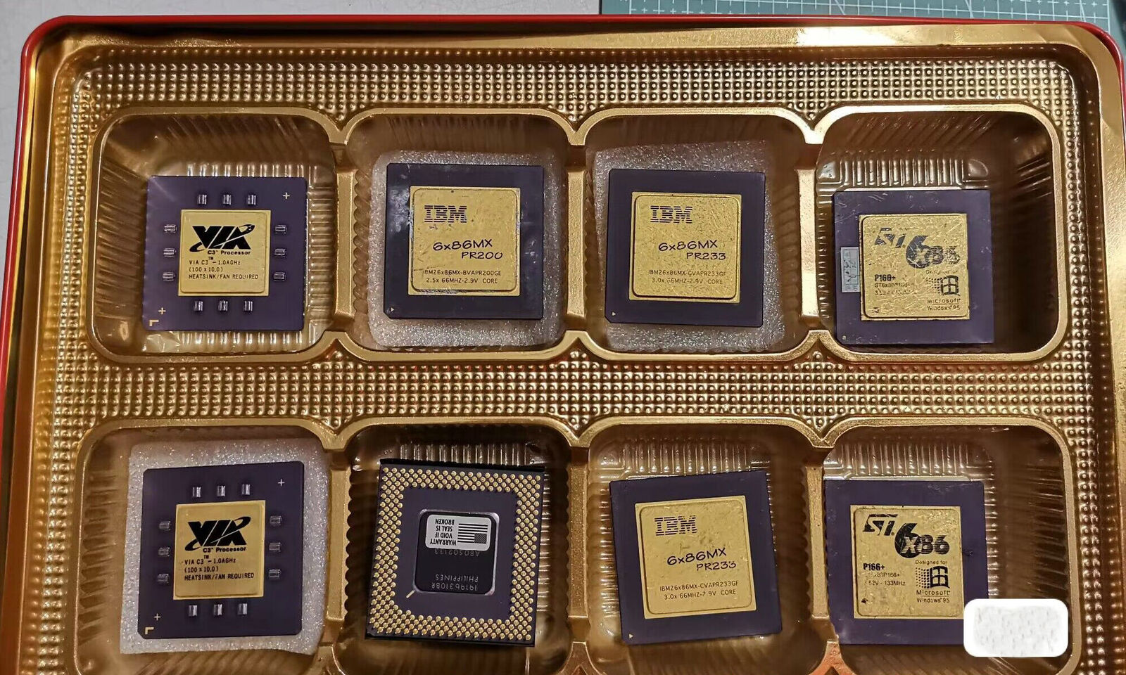 INTEL IBM ST Italian semiconductor, antique ceramic gold-plated CPU