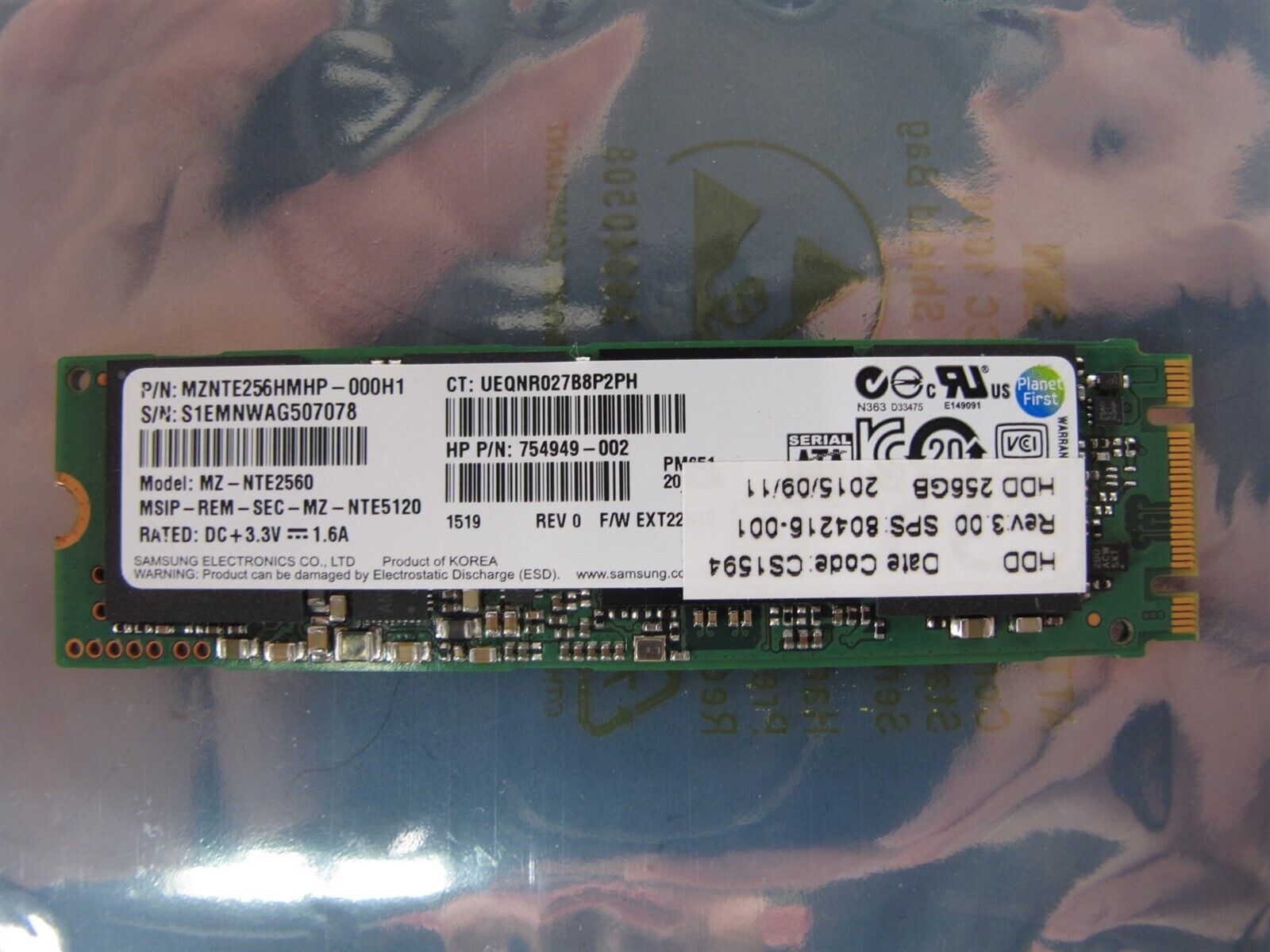 Samsung 256GB SSD Hard Drive MZNTE256HMHP-000H1 / MZ-NTE2560