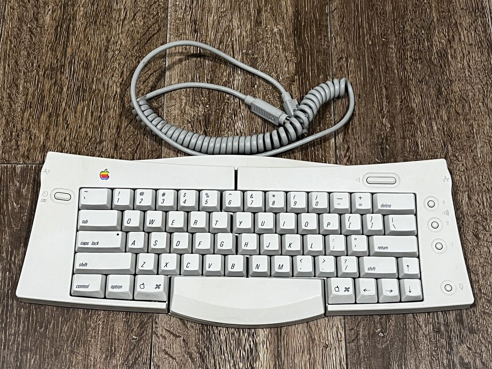 Vintage Apple Adjustable Keyboard M1242 ADB w/ Cable Tested Working Macintosh