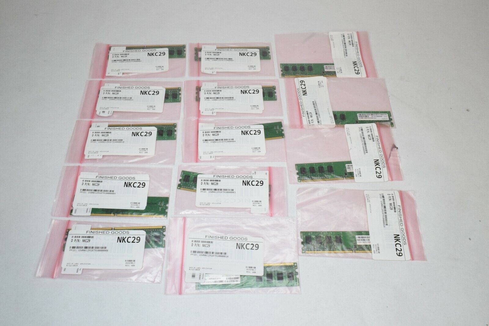 Apacer 512MB PC2-5300 DDR2-667MHz non-ECC CL5 240-Pin DIMM Memory - Lot of 14
