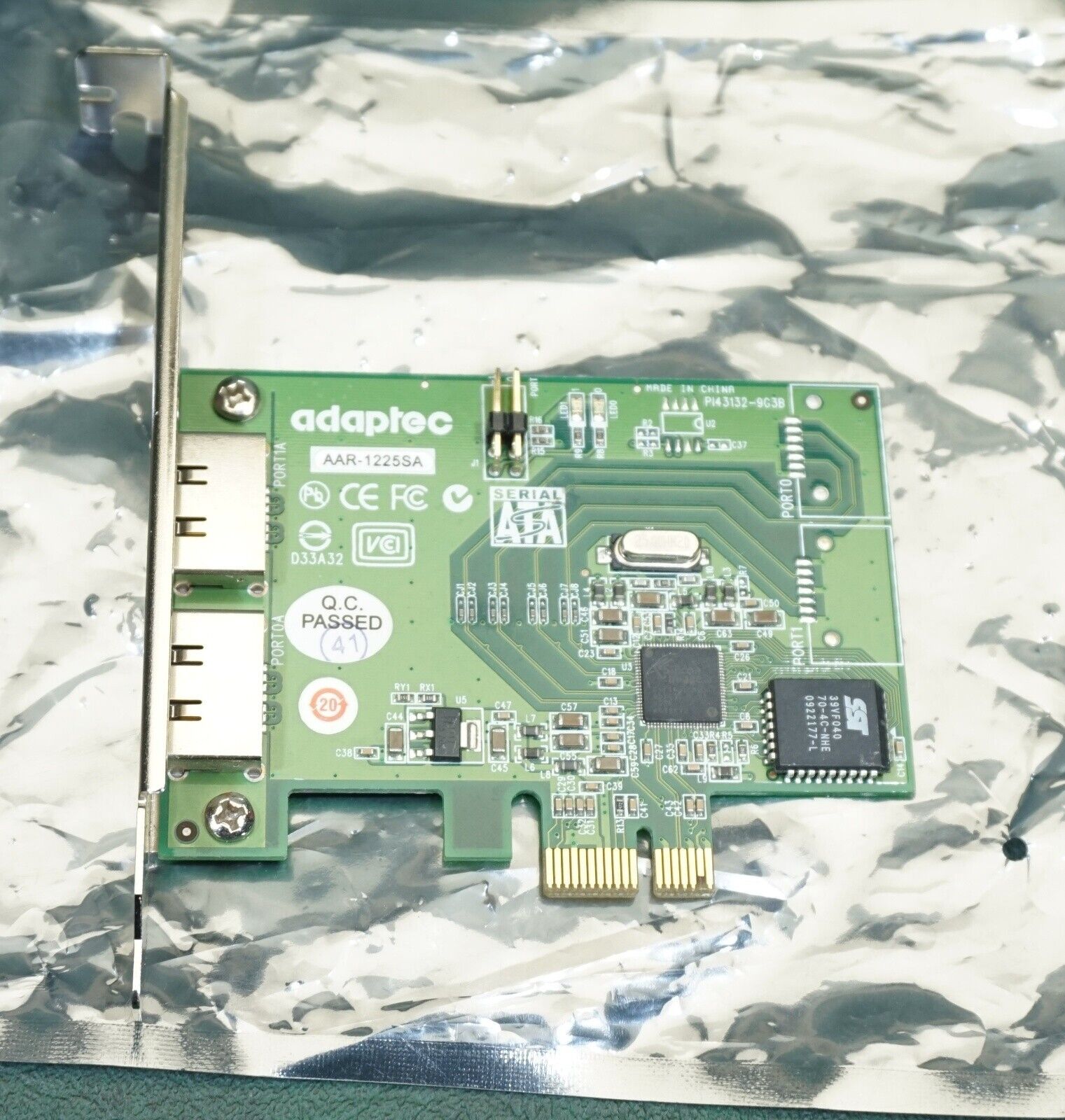 Adaptec AAR-1225SA 2 port SATA raid adapter 1X PCIE