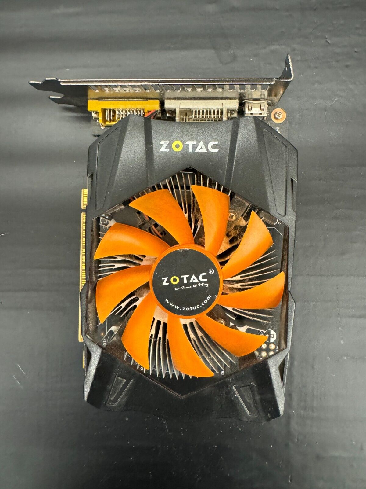 Zotac GeForce GTX 750 1GB GDDR5 Graphics Card - DVI, Mini HDMI