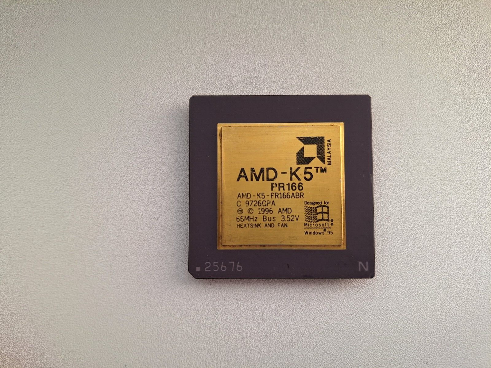AMD K5 PR166 AMD-K5-PR166ABR vintage CPU