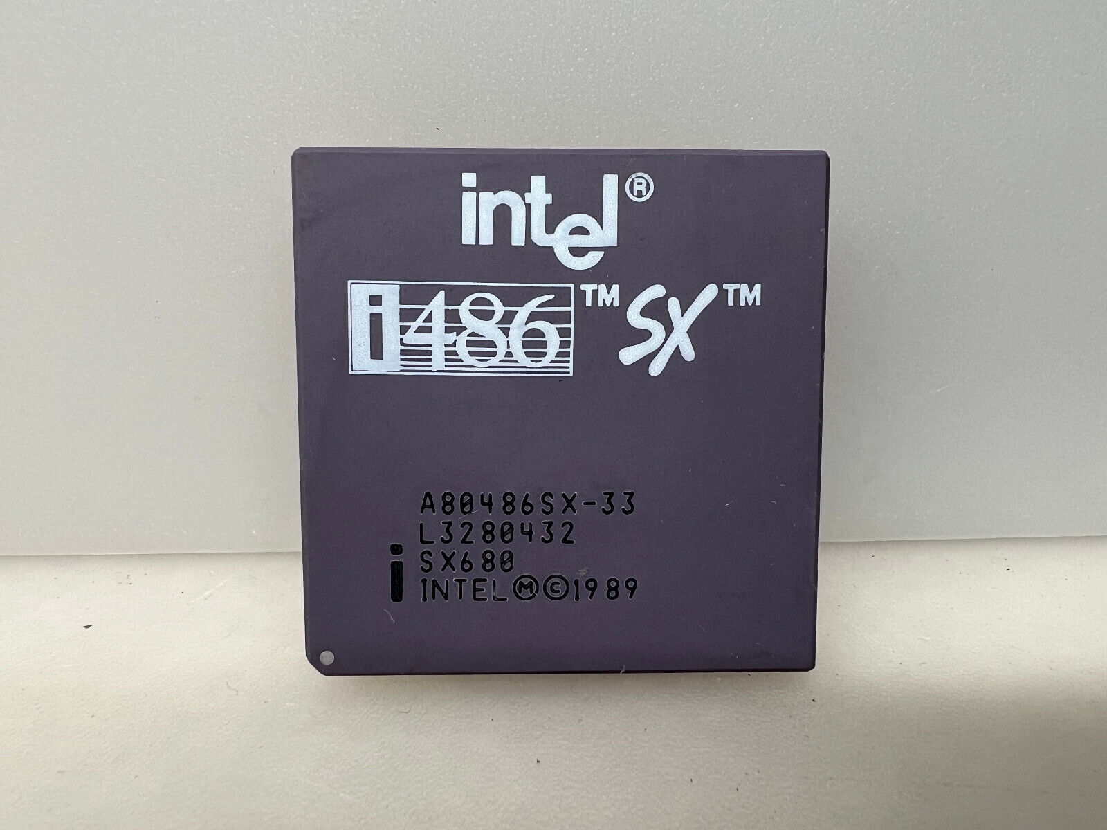 Intel i486SX 33 CPU 