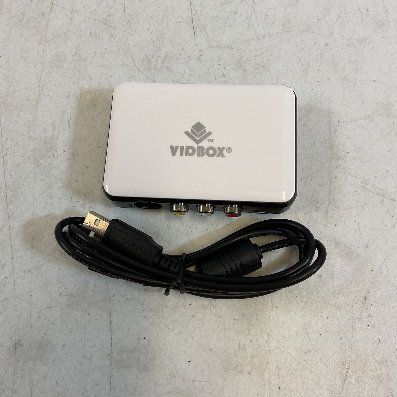 Vidbox VCDE8 White Black Wireless Portable Video Conversion Device For PC