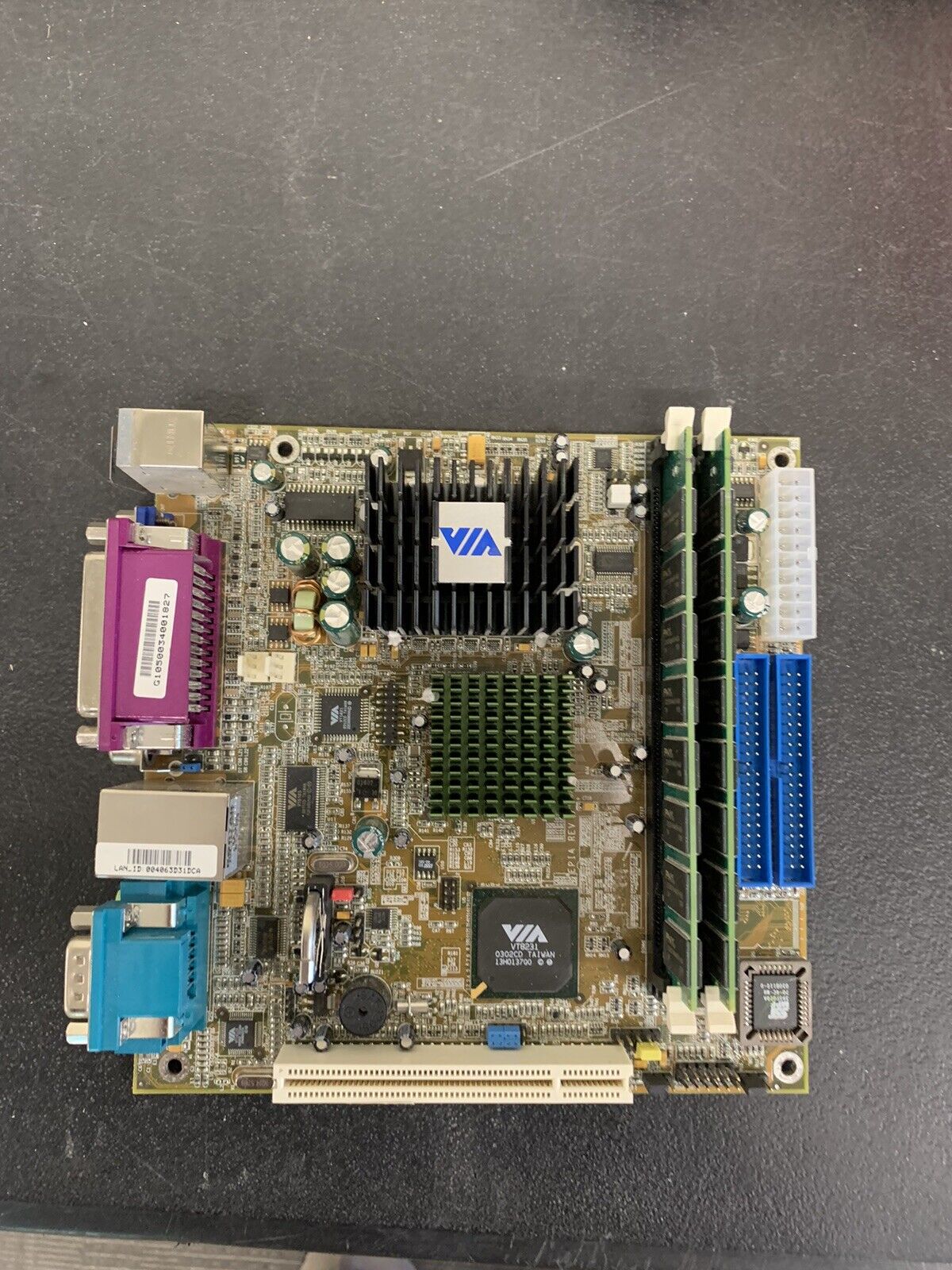 Vintage VIA EPIA-800 Mini-ITX Motherboard (800MHz VIA CPU) + 1gb RAM