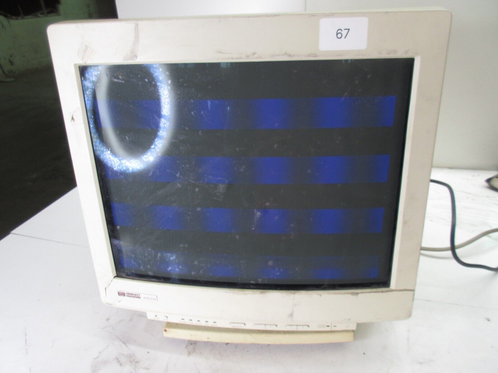 A4033A, A4033 HEWLETT PACKARD / HP SVGA 20 INCH USED WITH 5 BNC