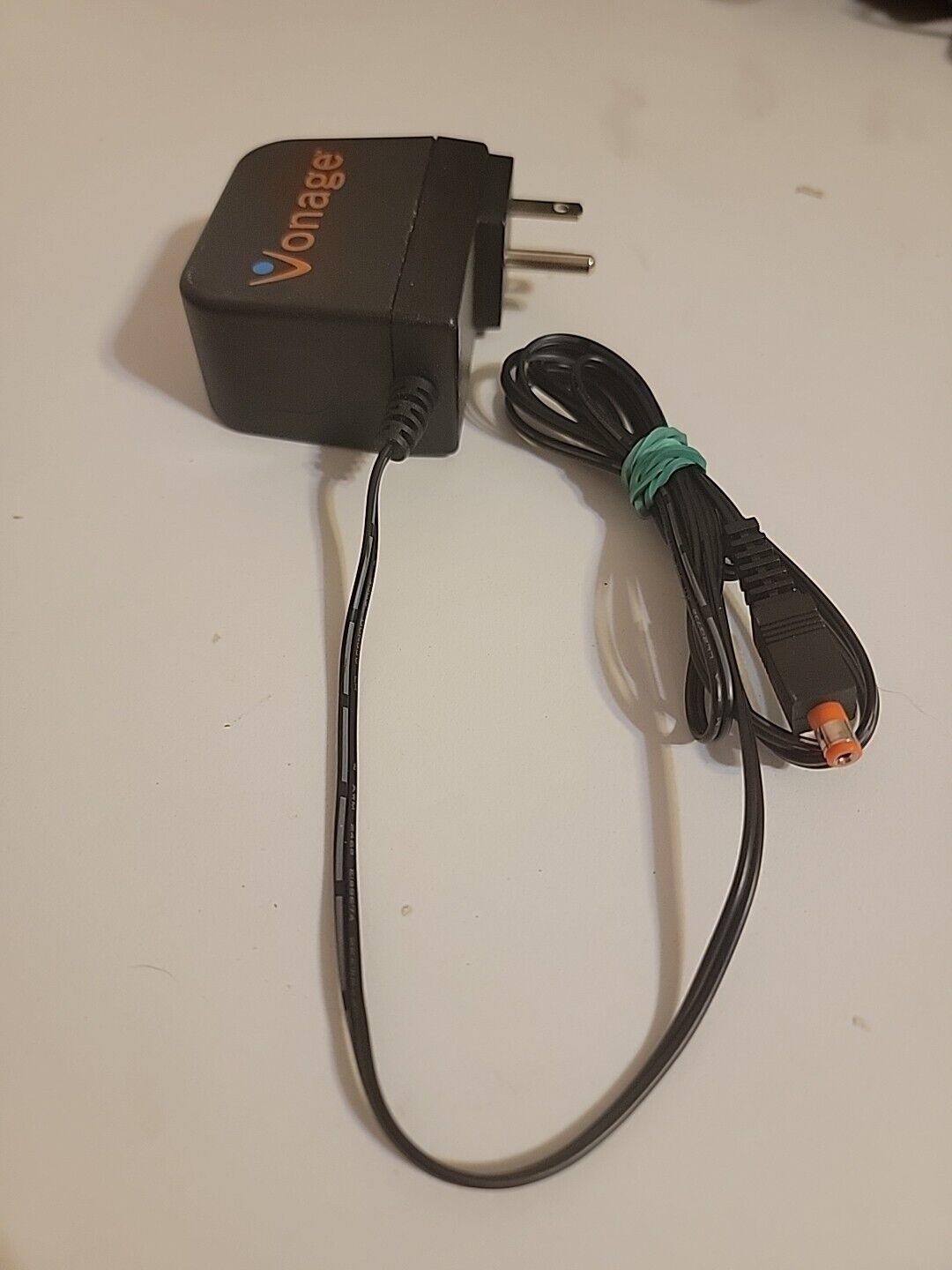 Vonage DVE DSA-18W-12 US1 120180 AC Switching Adapter Power Cord 12V 1.5A DC