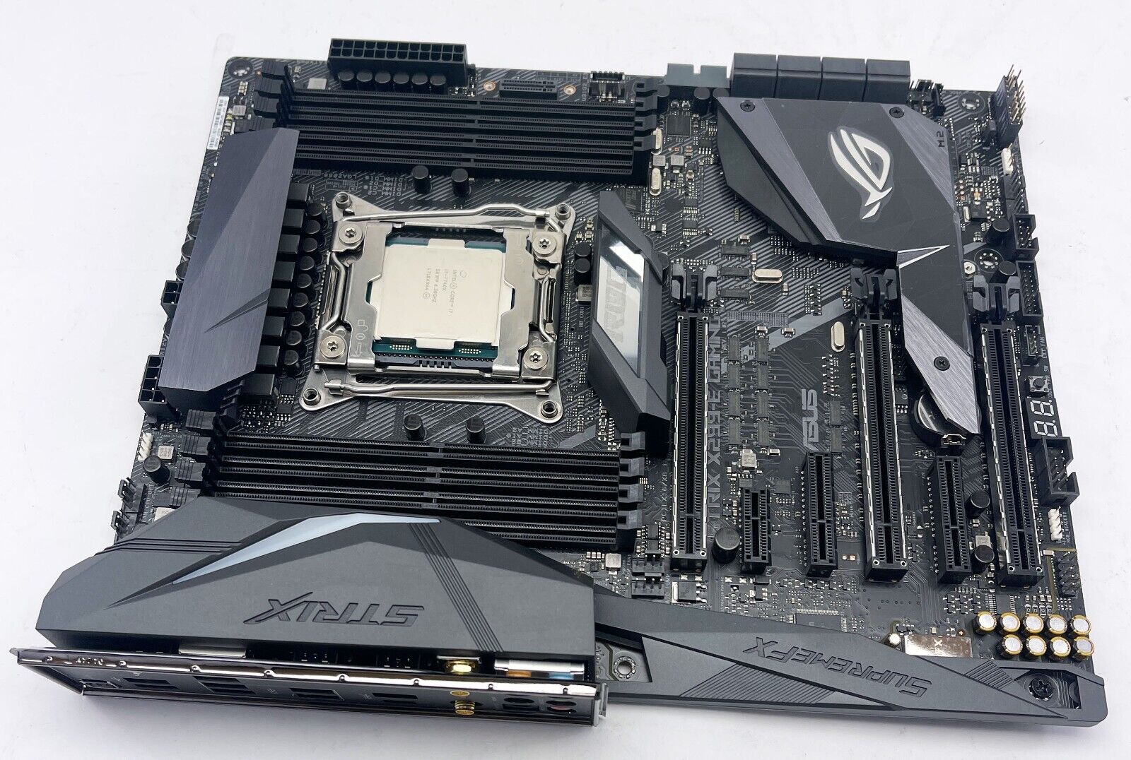 ASUS STRIX X299-E GAMING ATX Motherboard With I/O Shield & Intel i7 @CPU 3.6GHz