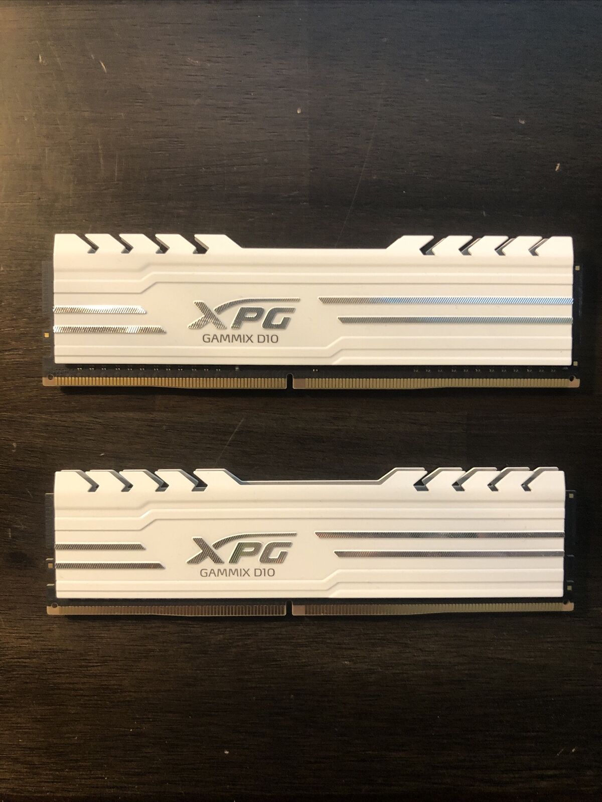 XPG GAMMIX D10 Black 3200 MHz DDR4 Desktop Gaming Memory 16GBx2