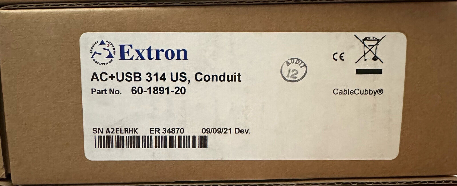 Extron AC+USB 314 US, Conduit, 300 Series PWR Module for Cable Cubby 60-1891-20