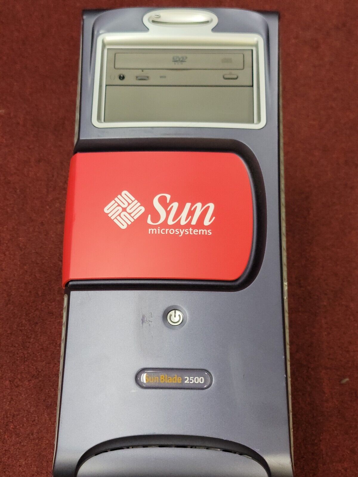 Sun Blade Red 2500 Compurer, 2 UltraSpark IIIi CPUs, 6GB RAM, GPU, Sound, Fiver