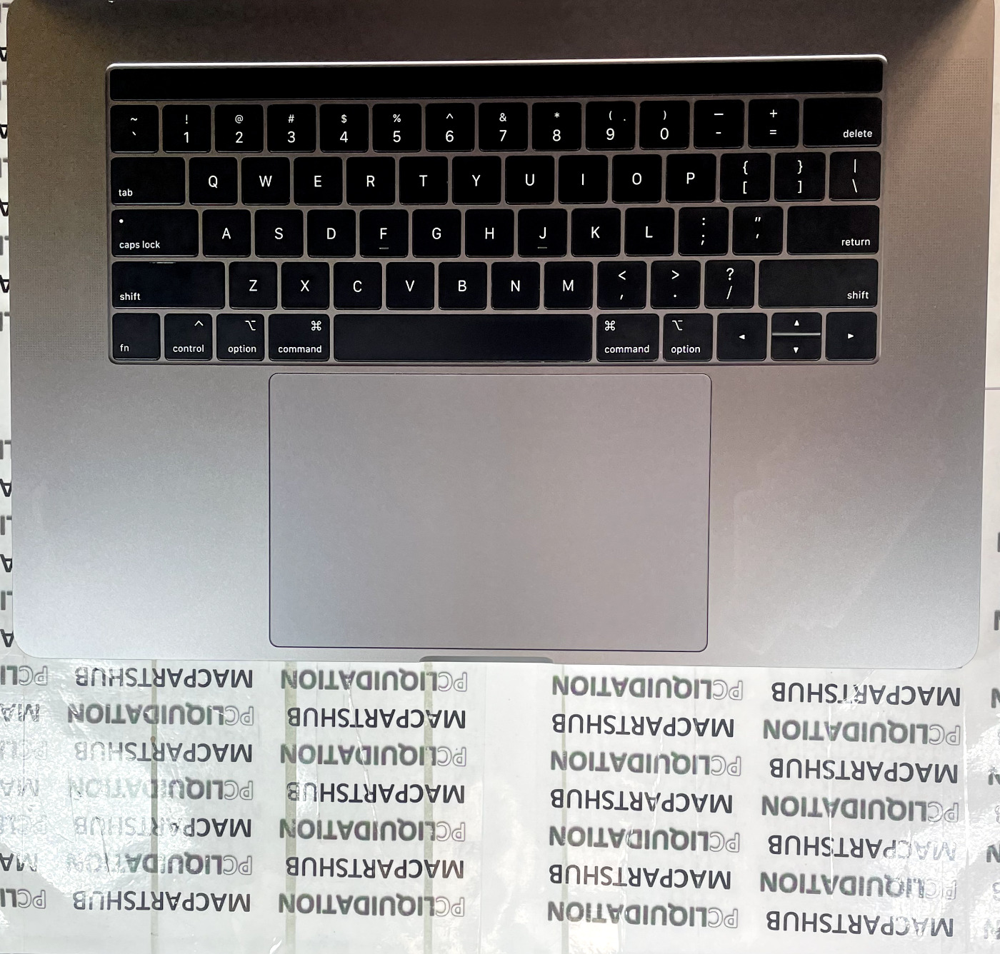 ✅Apple MacBook Pro 15\