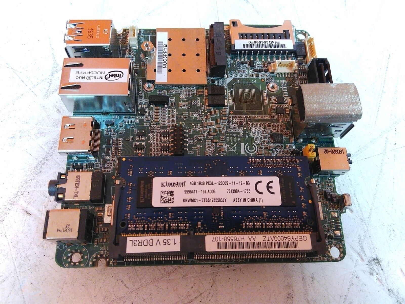 Intel NUC NUC5PPYB Motherboard Pentium N3700 1.6GHz 4GB 0HD No PSU