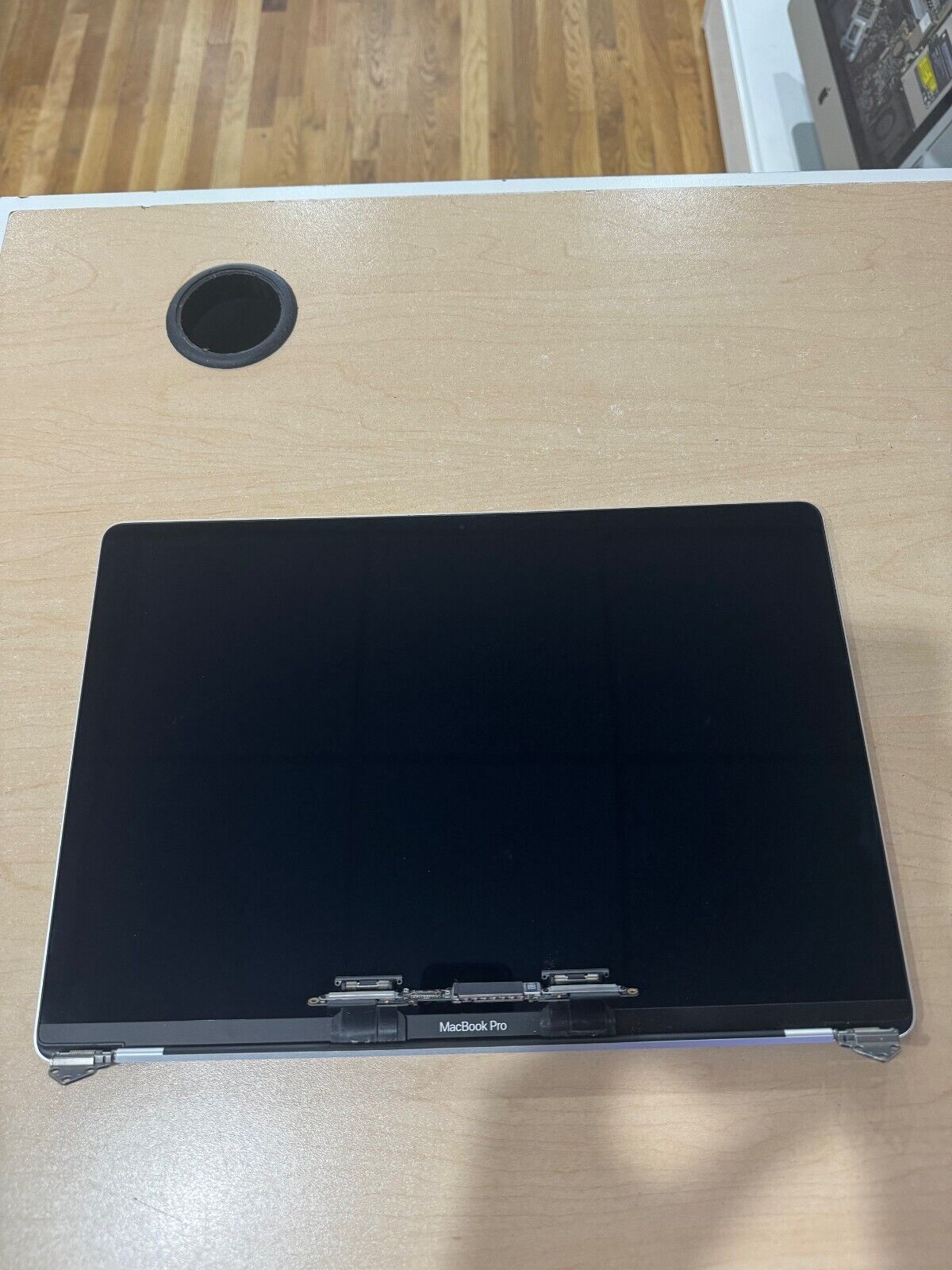 Genuine Apple MacBook Pro Retina A2141 2019 16