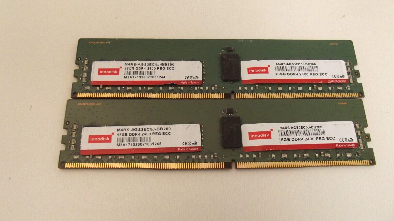 Lot of 2x 16GB innodisk DDR4 2400 REG ECC Memory A-13