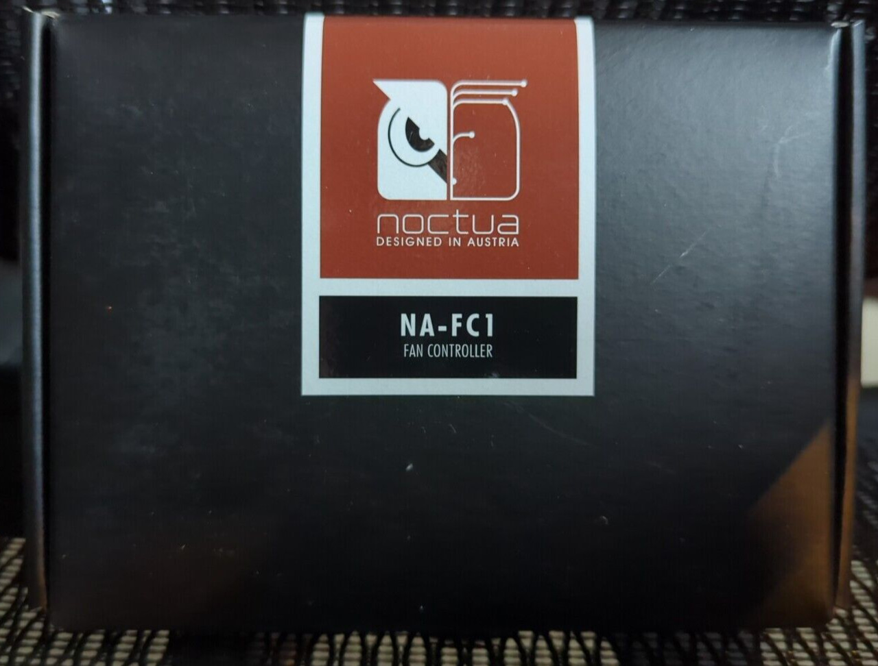 Noctua NA-FC1  4-Pin PWM Fan Controller (Black) Brand New