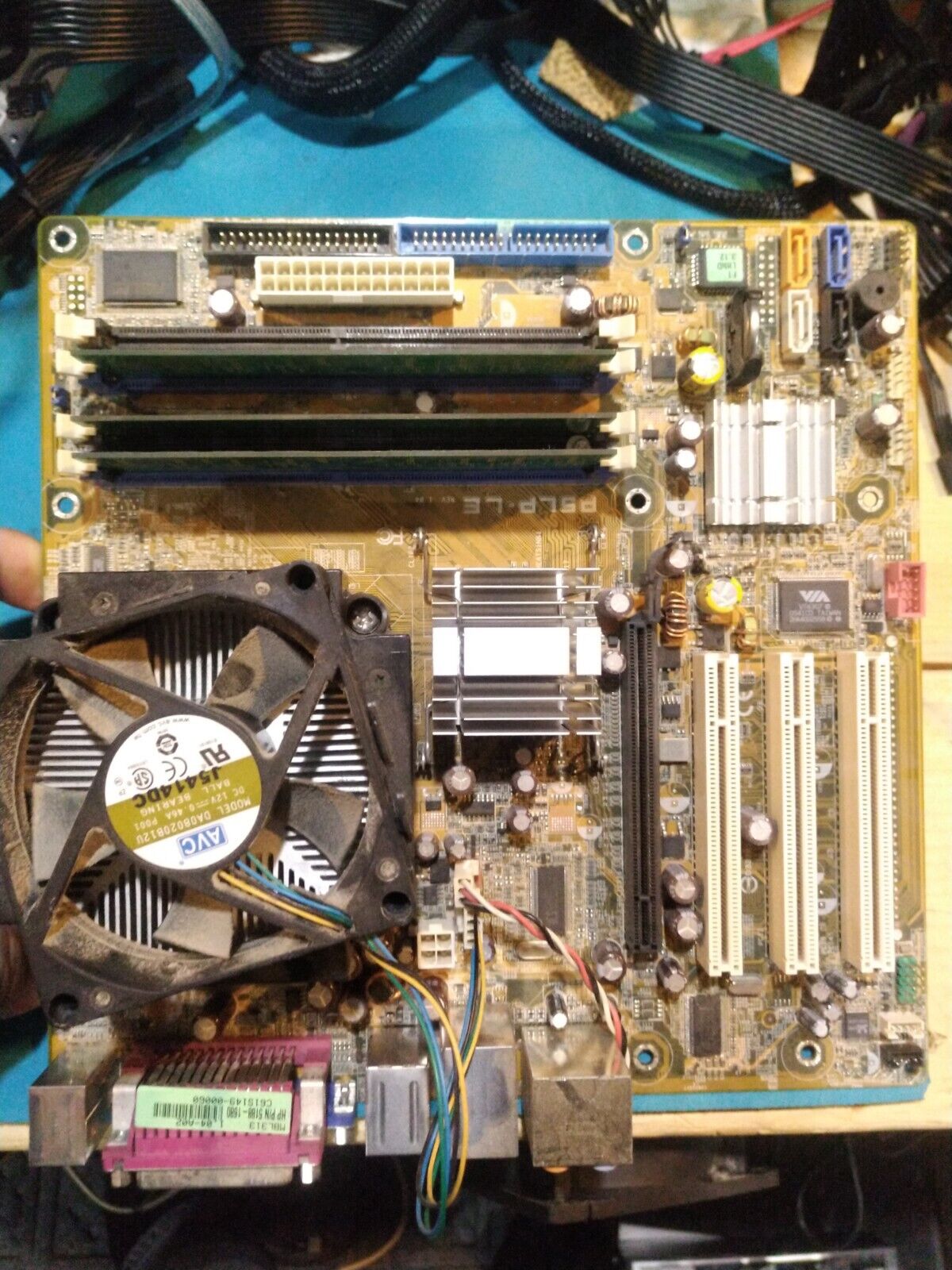 ASUS P5LP-LE (HP OEM) Motherboard + CPU + 768MB RAM - Vintage / Retro PC