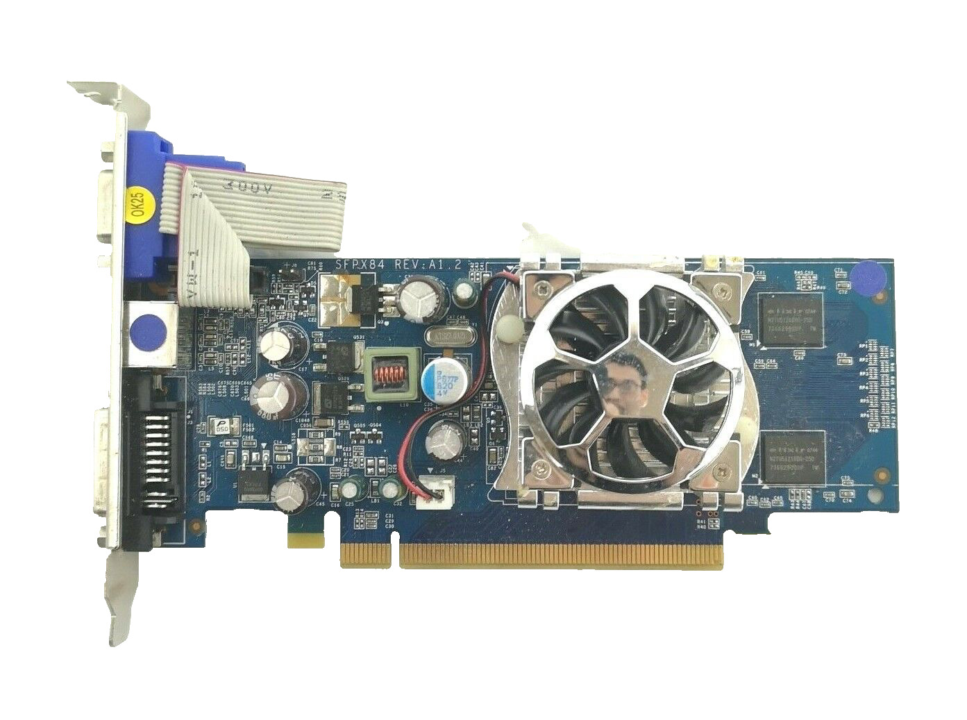 PNY GeForce 8400 GS DDR2 256MB PCI-E GH8400SN1E24Y+0TS