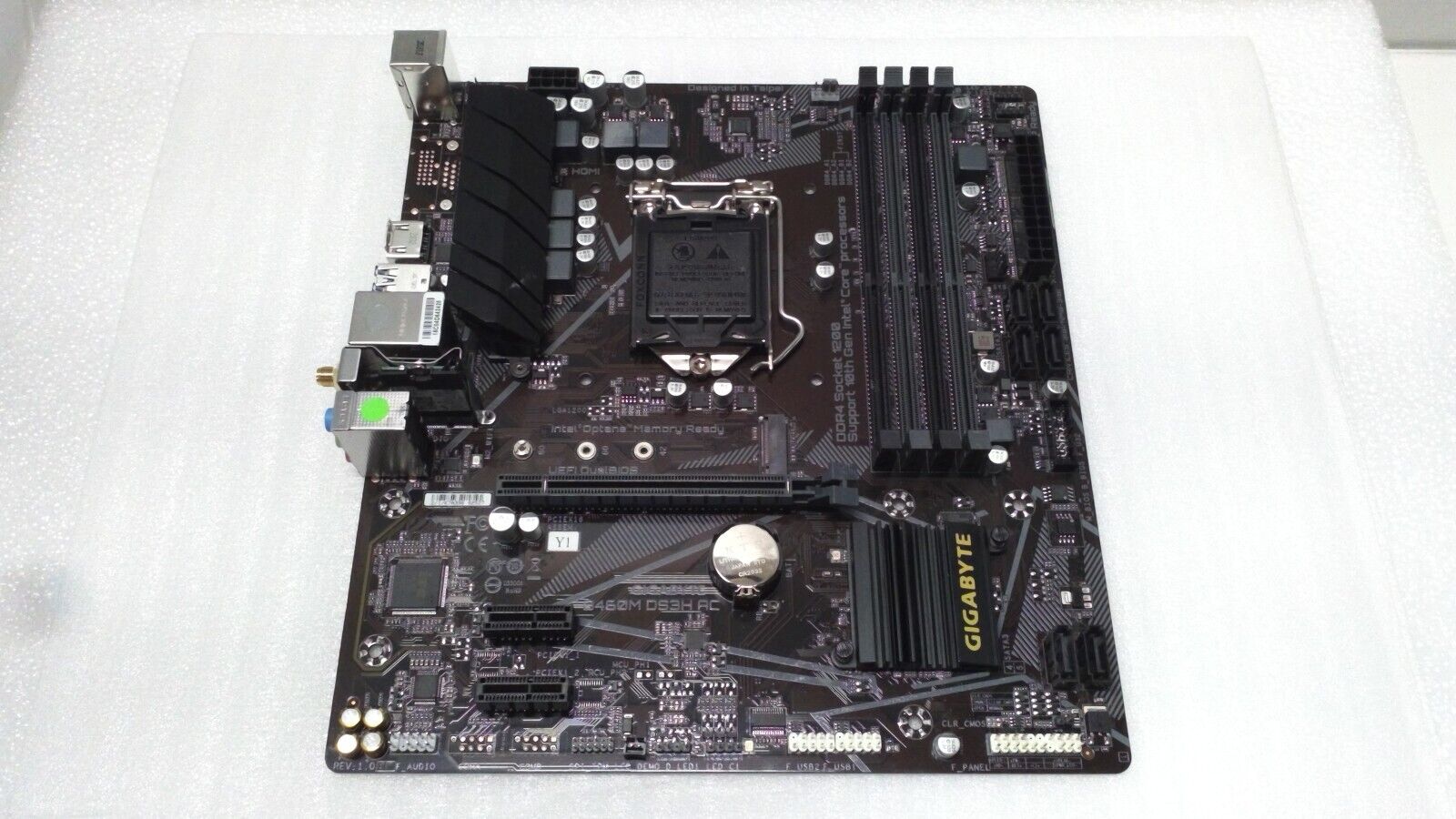GIGABYTE B460M DS3H AC micro ATX Motherboard Intel LGA1200 DDR4 HDMI WIFI