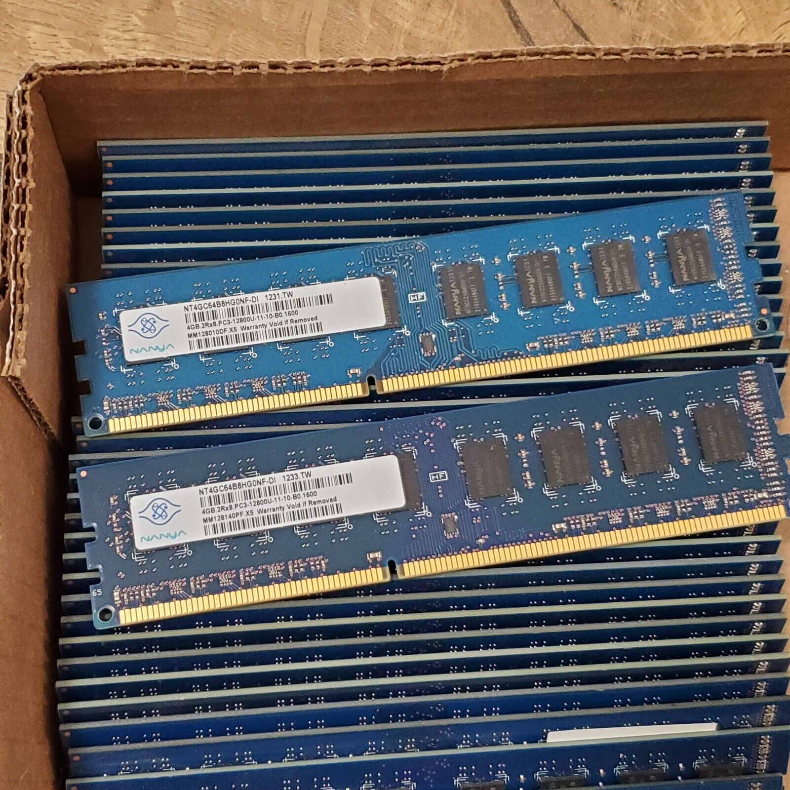 Lot of 50 Nanya 4GB PC3-12800U NON ECC Desktop Memory DDR3 Chips double side