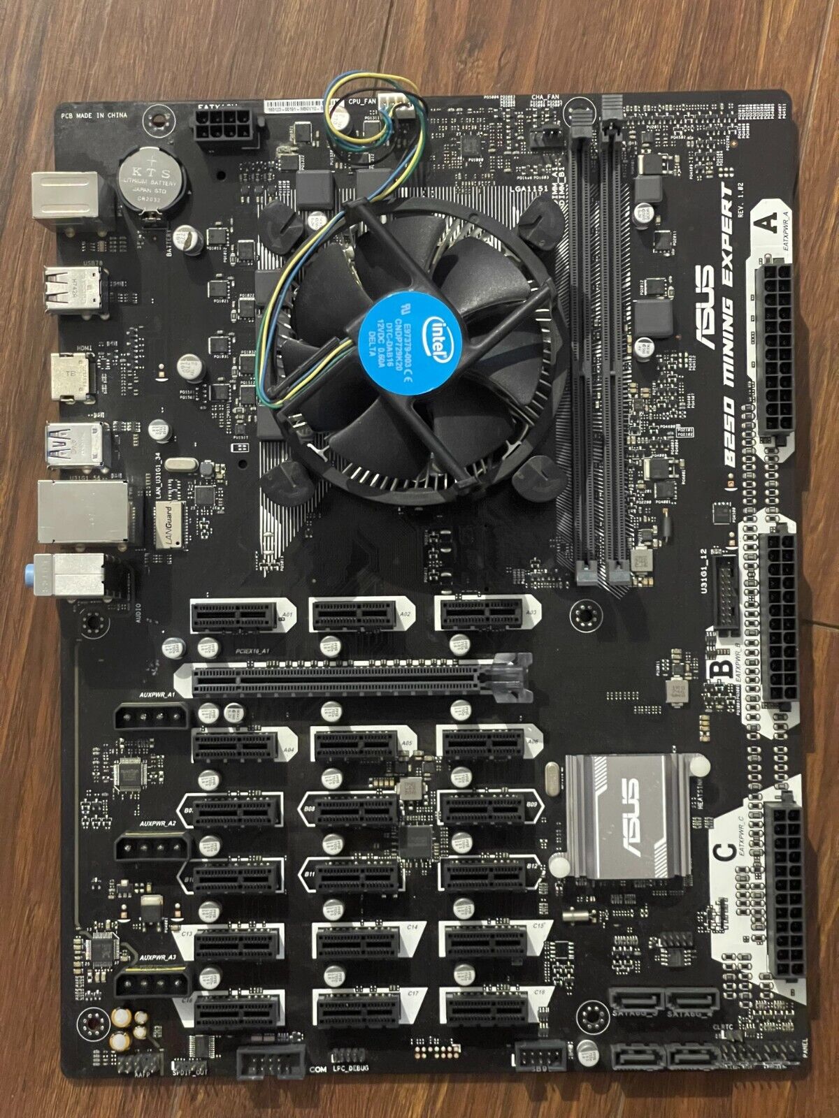 ASUS B250 Mining Expert LGA 1151 Intel Motherboard With 4 Gb 2666mhz And G3900