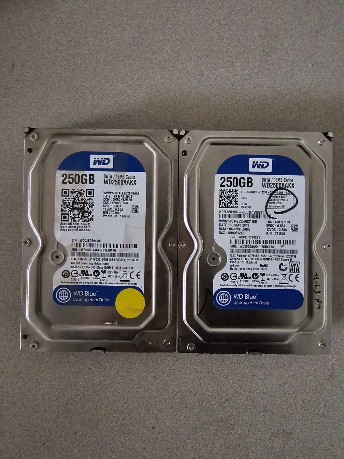 Lot of 2 Western Digital Blue 250GB 16MB Internal Desktop Hard Drive WD2500AAKX