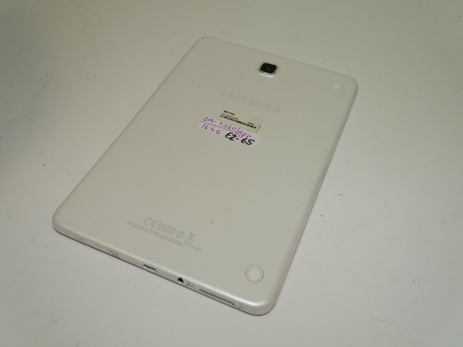 Samsung Galaxy Tab A SM-T350 16GB, Wi-Fi, 8in - White (EZ68)