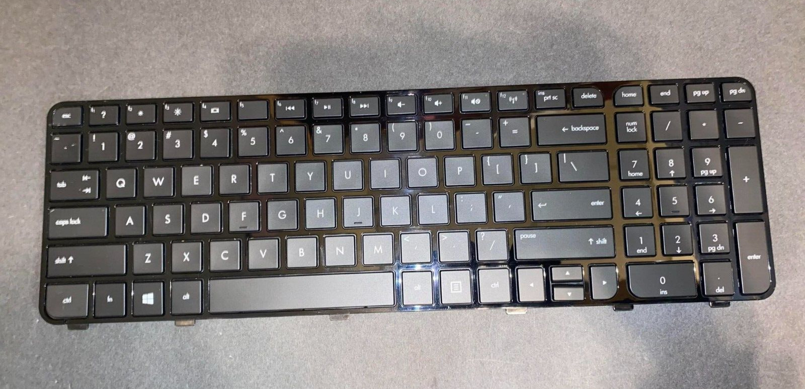 HP Envy Genuine US Keyboard (90.4XT07.S01)
