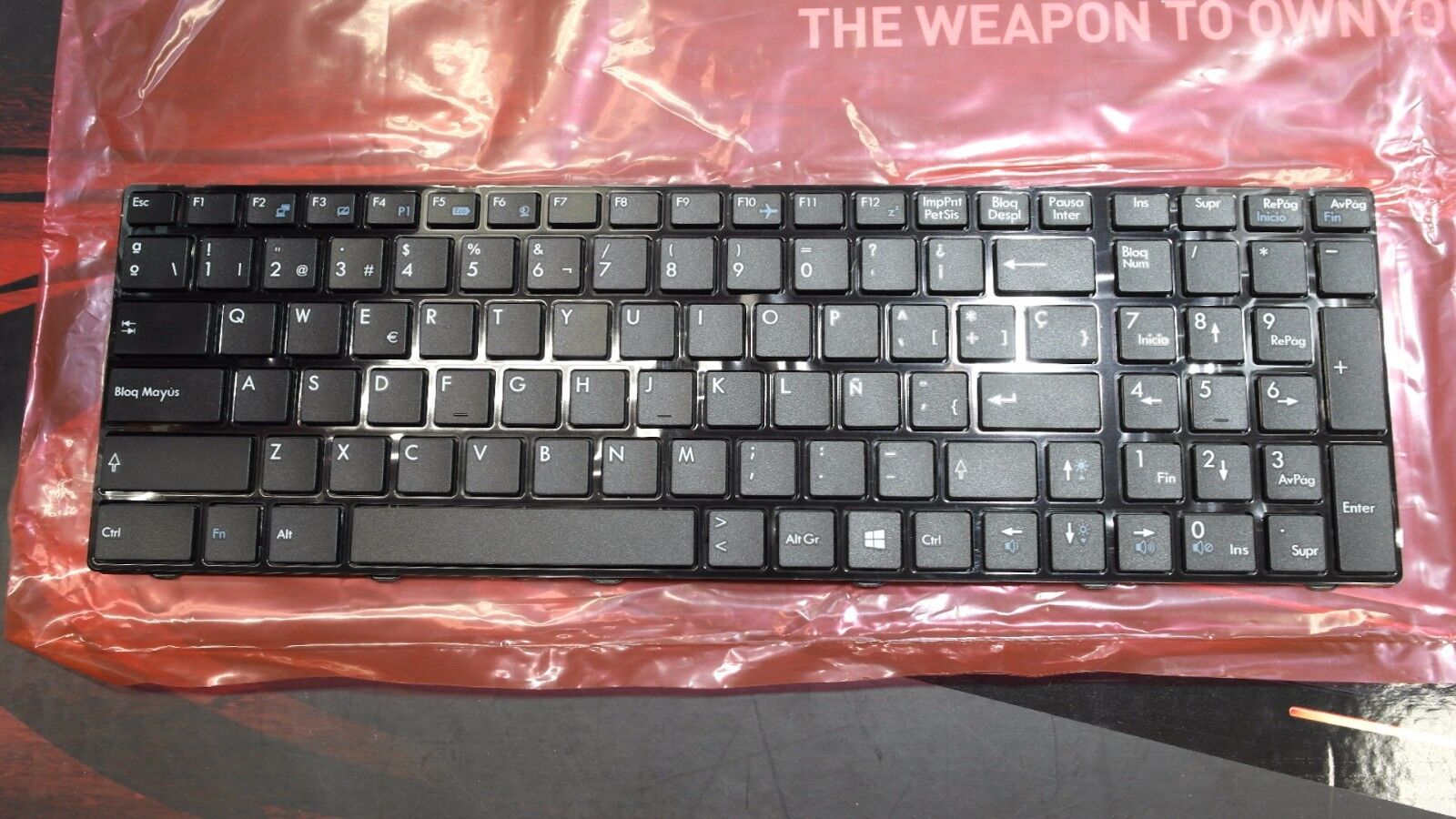 Genuine MSI GP60 GP70 CX61 Steelseries Keyboard Int\'l Spanish Ver.- NO Backlit