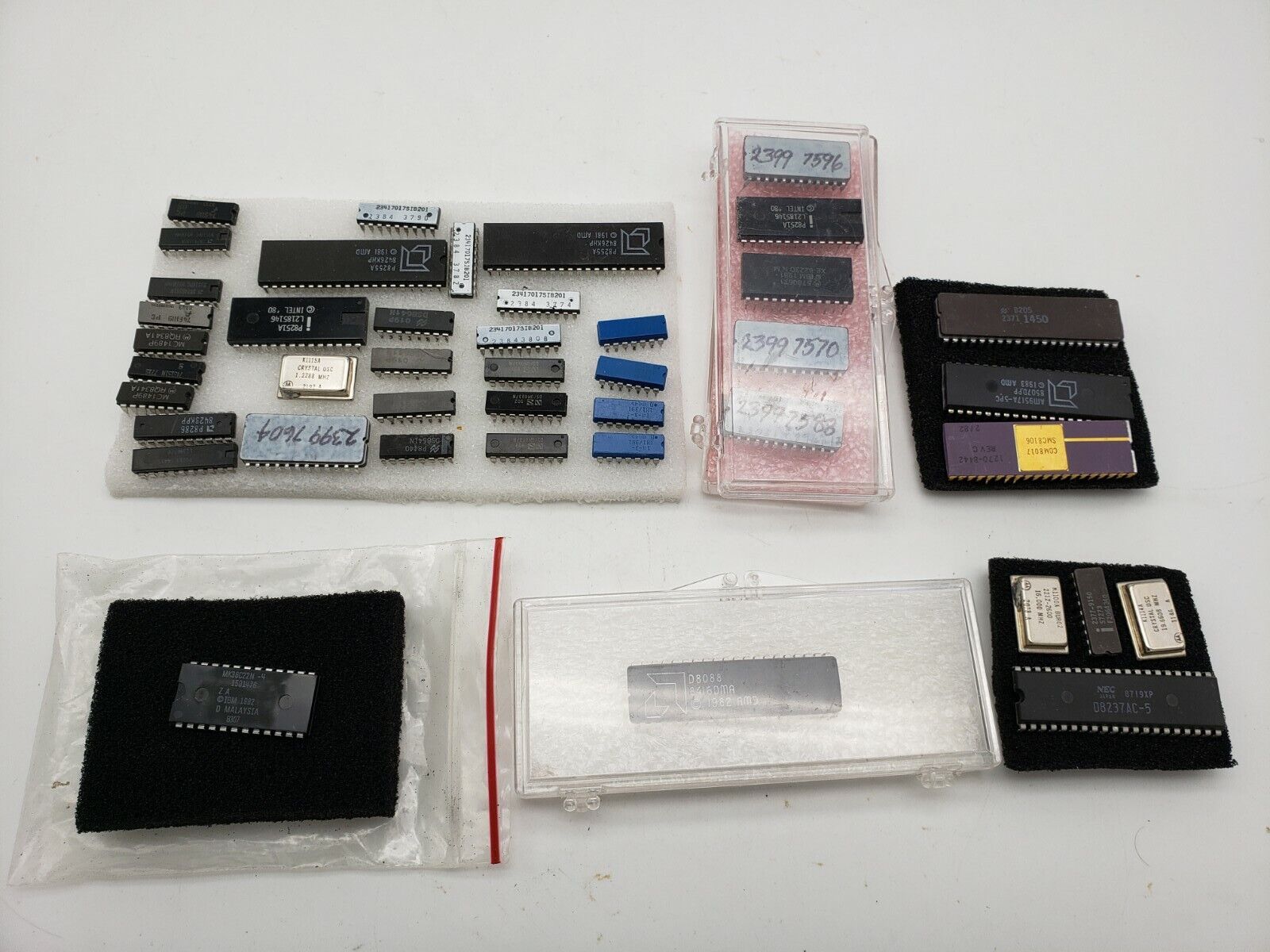40+ Vintage Computer Chips Lot Amd