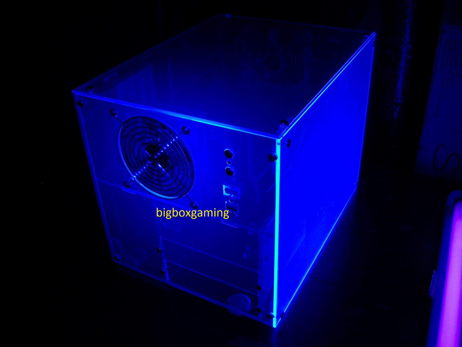 SUNBEAM UFO ATX CUBE ACRYLIC UV BLUE PC COMPUTER GAMING CASE VINTAGE