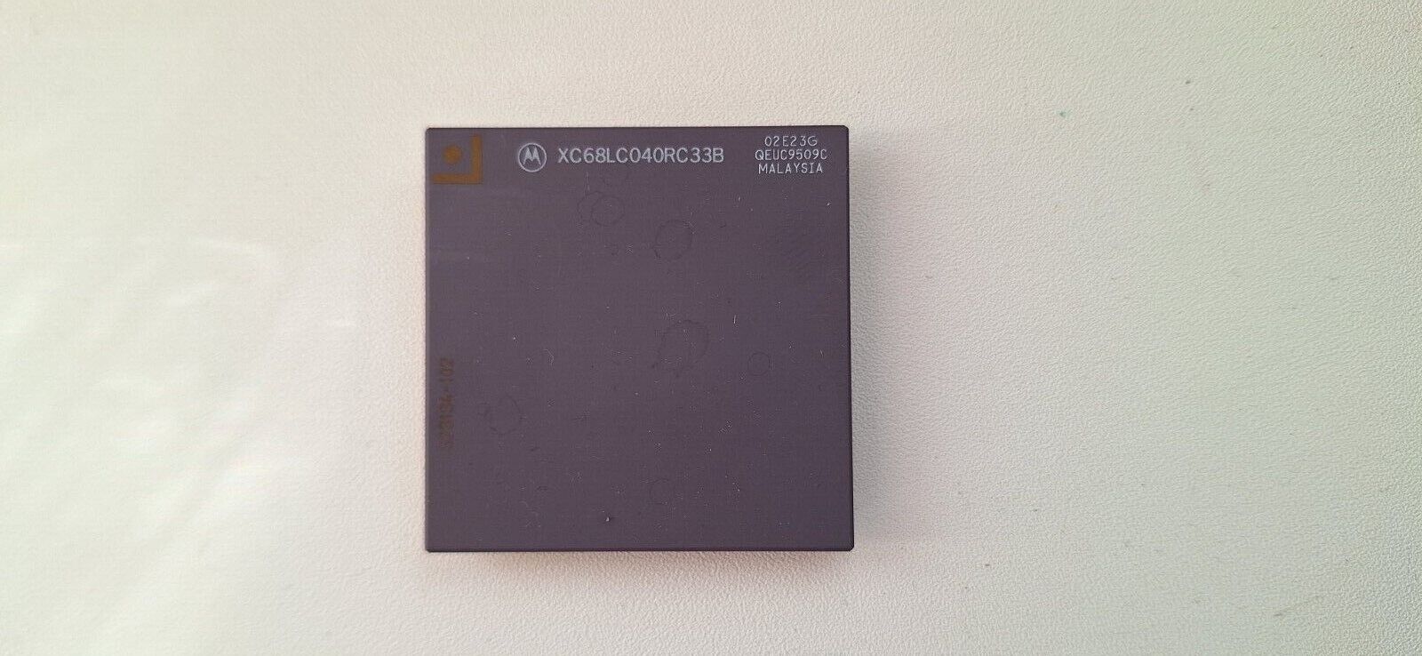 Motorola XC68LC040RC33B 68040 02E23G vintage CPU GOLD Apple Macintosh AMIGA