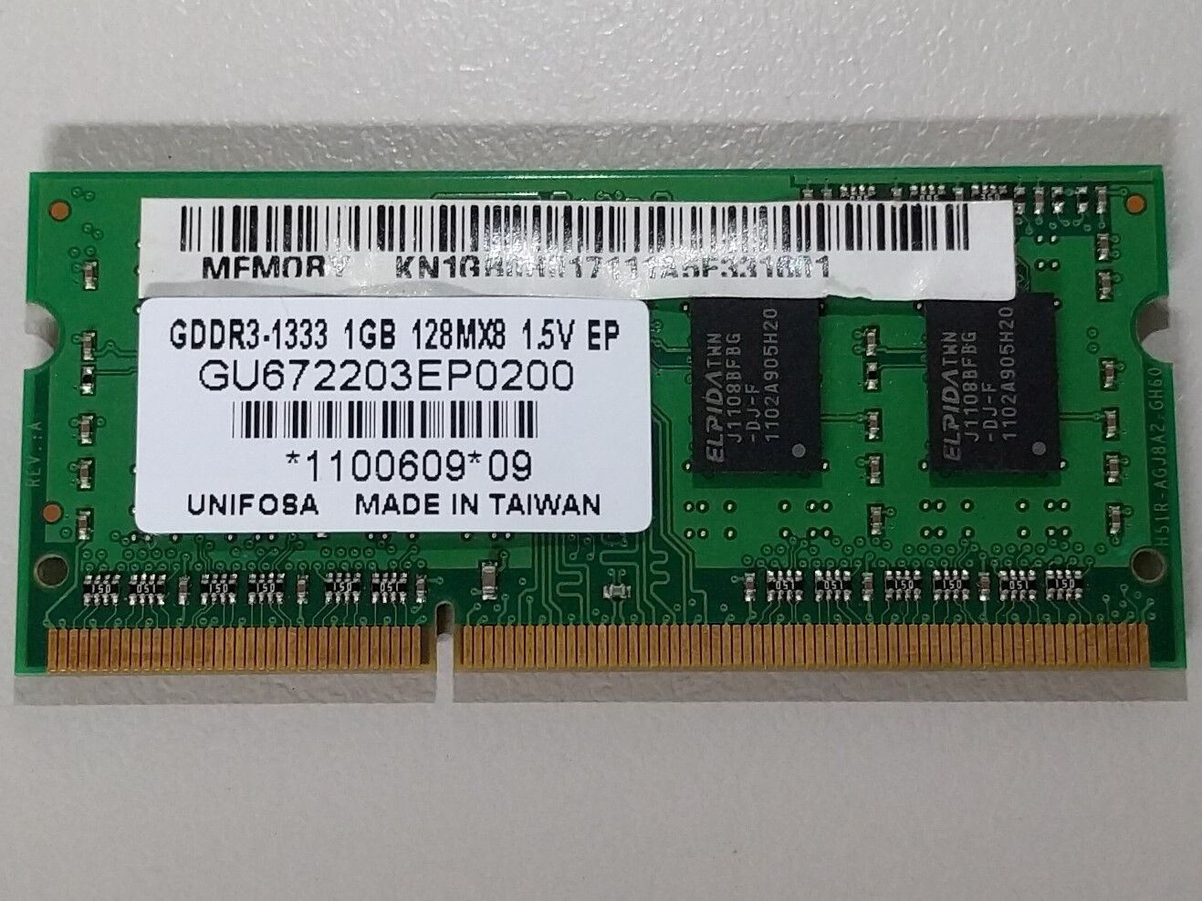 Genuine Unifosa 1GB DDR3 RAM  PC3-10600 1333MHz SODIMM Memory GU672203EP0200