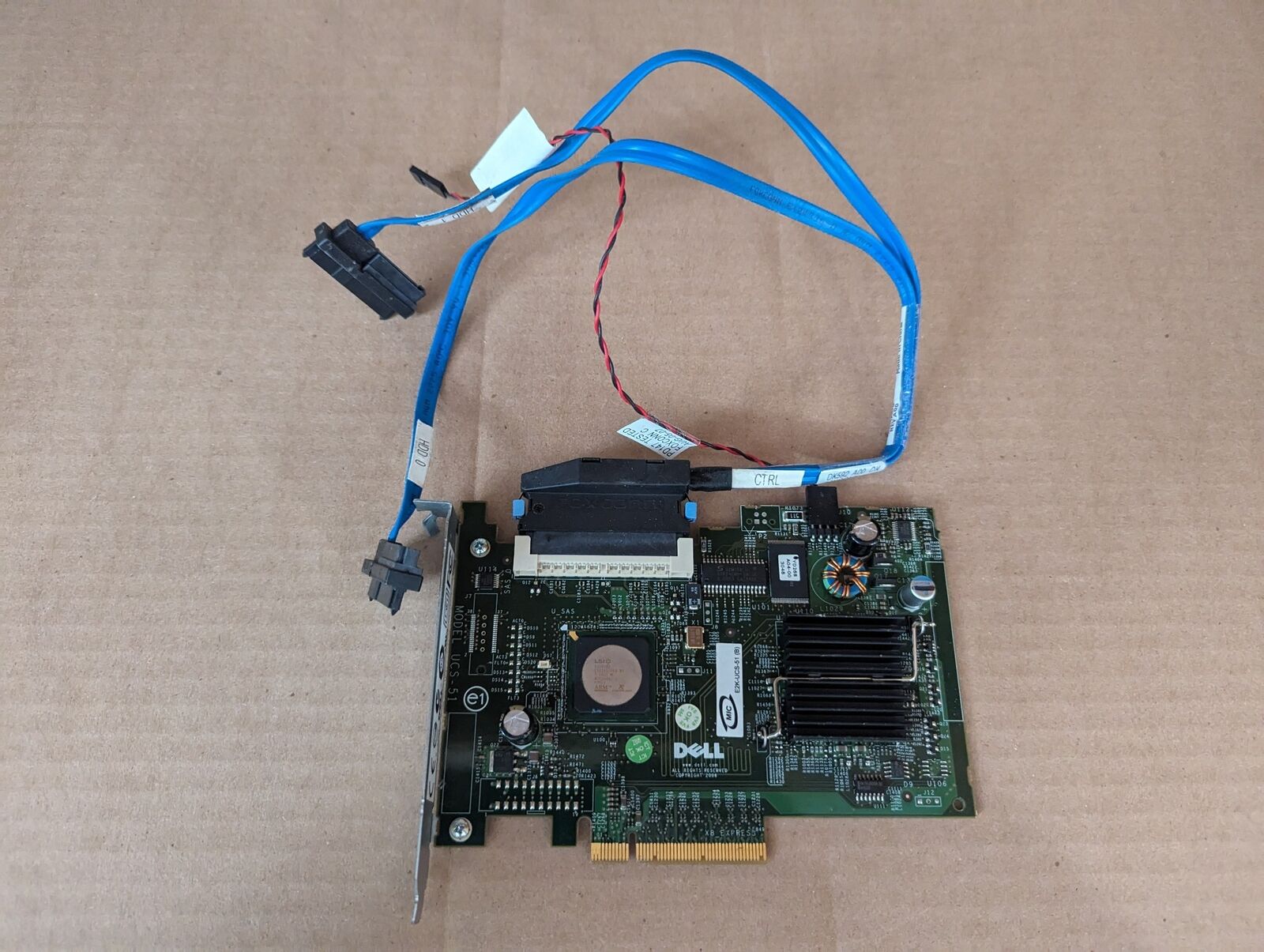 DELL E2K-UCS-51 (B) PCI-E RAID POWEREDGE ADAPTER CARD W/CABLES W7-3(3)