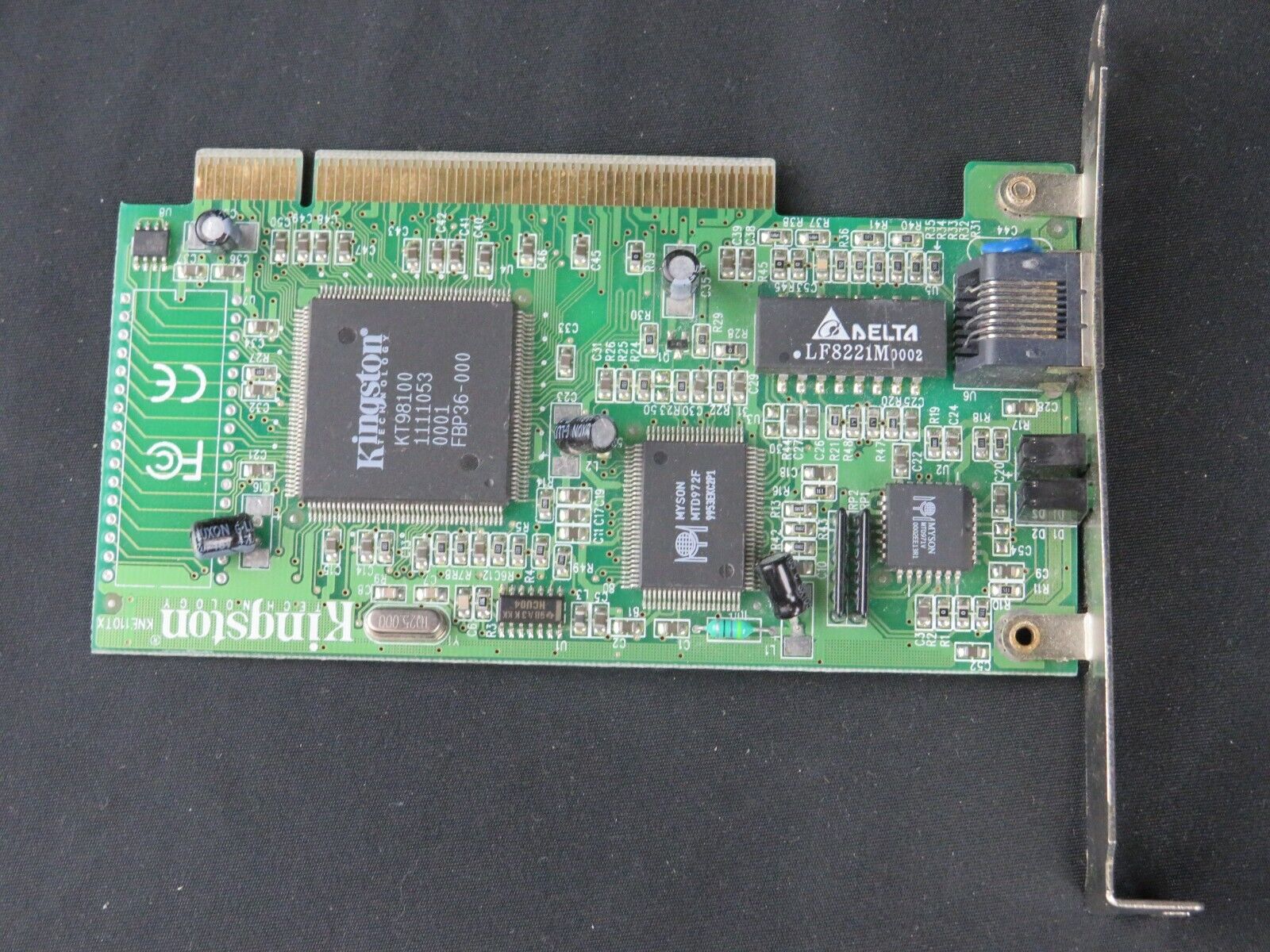 Ethernet Adapter Network Card Kingston Technology KNE110TX/100B Fast PCI Wired 