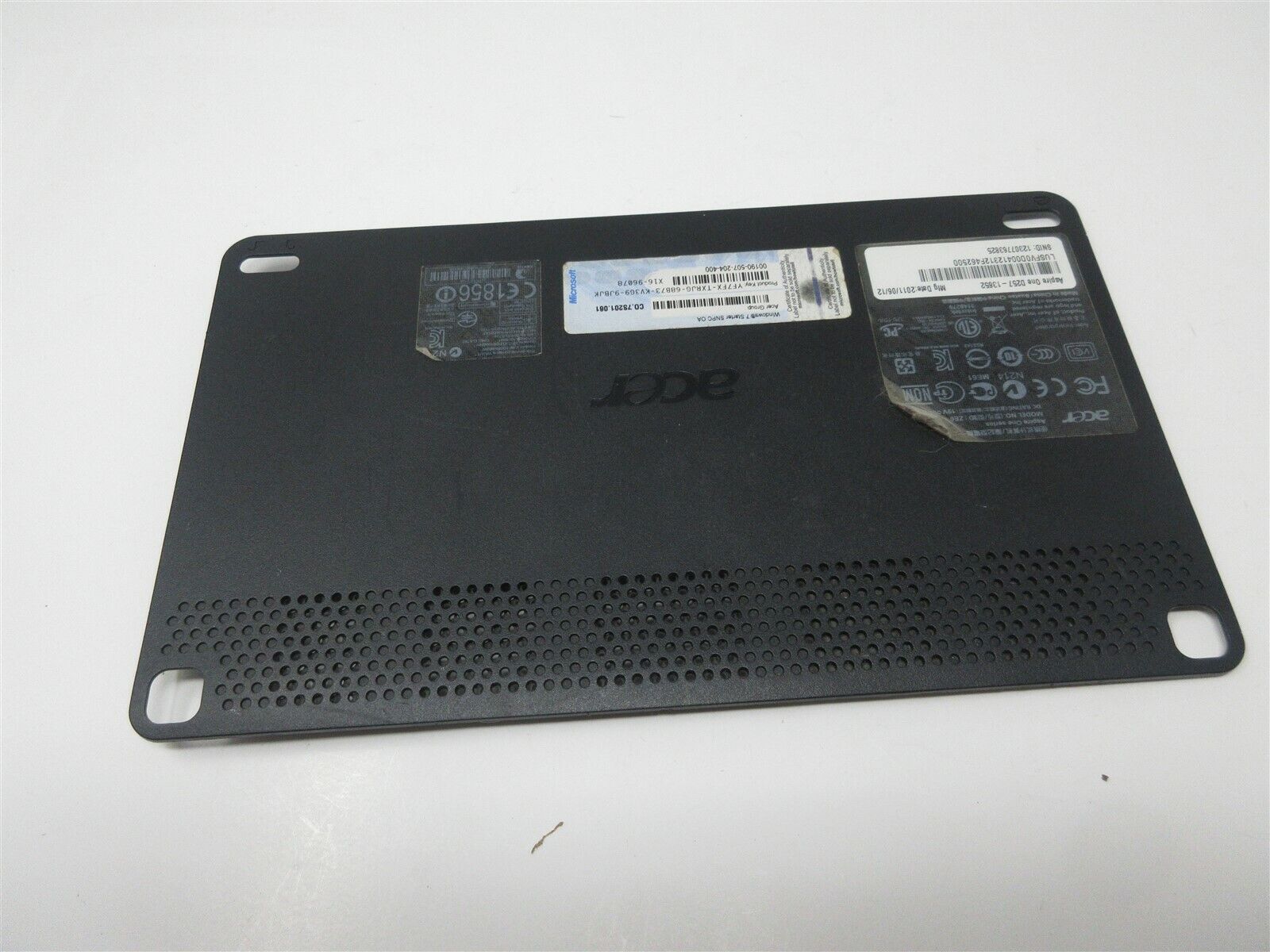 Acer Aspire One c RAM MEMORY HDD Hard Drive Cover EAZE6005010