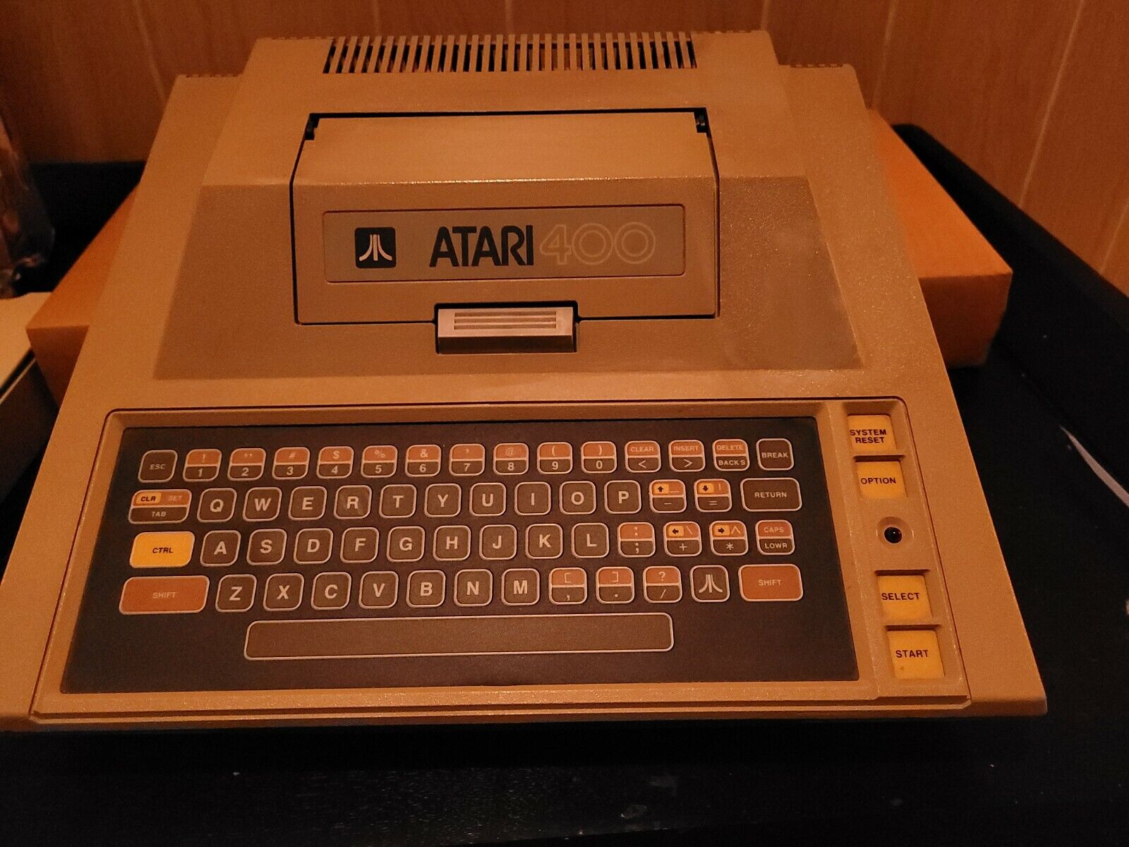 Atari 400 Tested and Working 